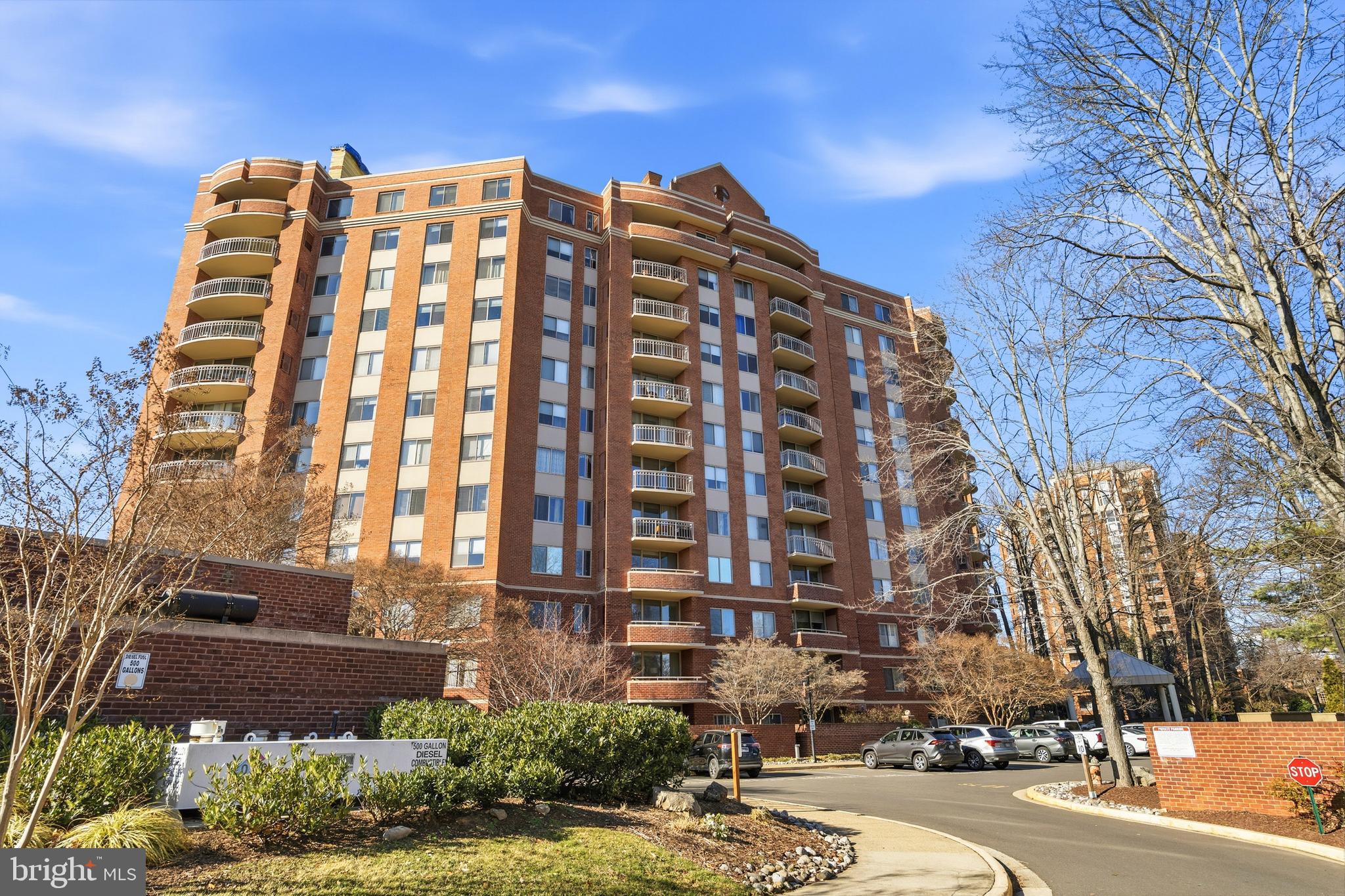 FALLSWOOD - Residential