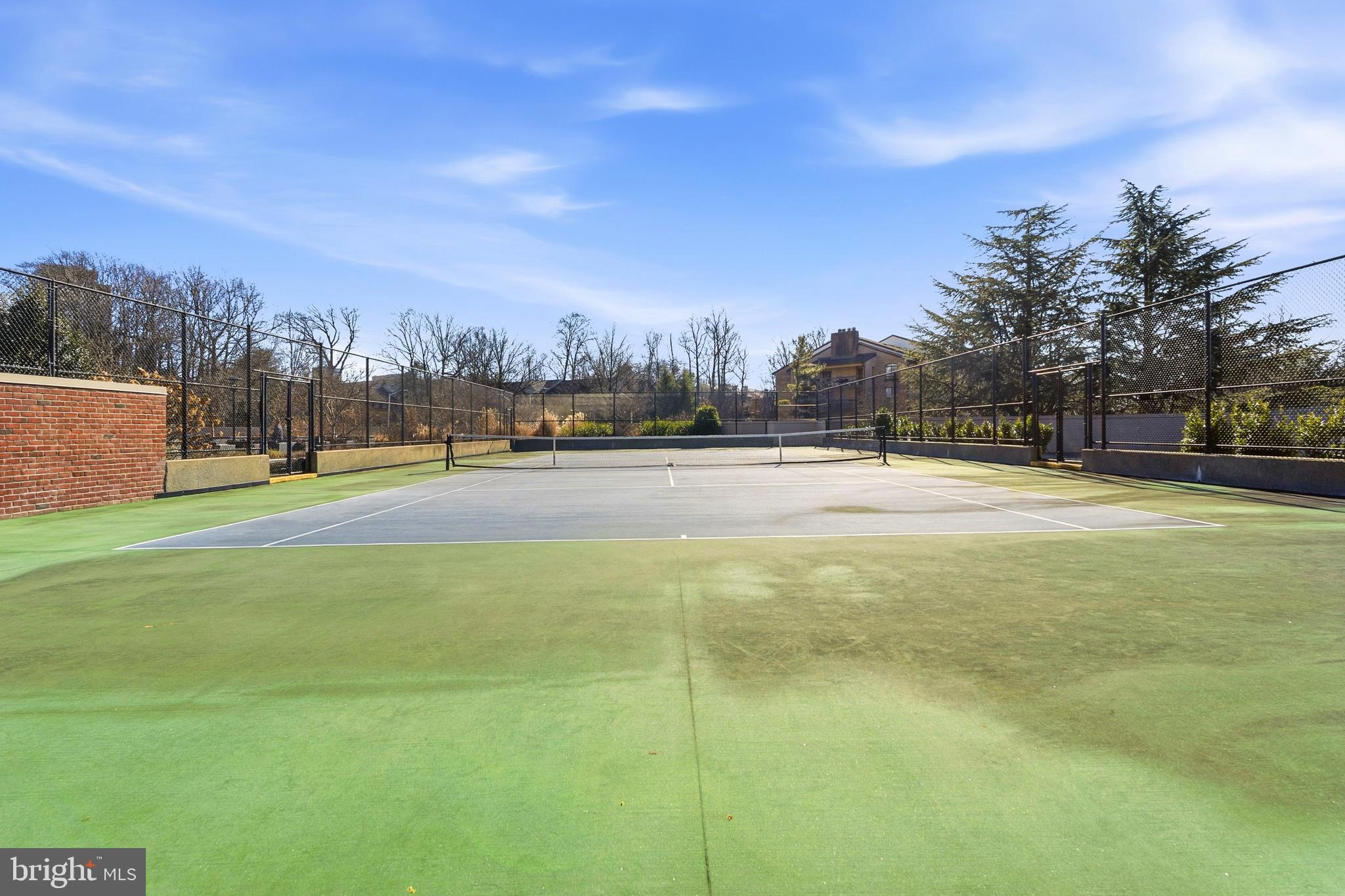 FALLSWOOD - Residential