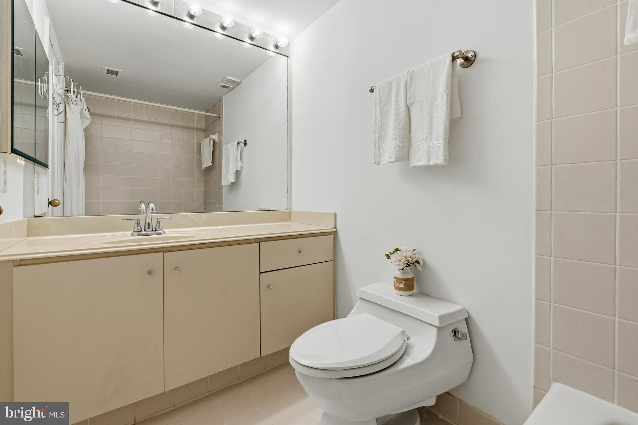 FALLSWOOD - Residential