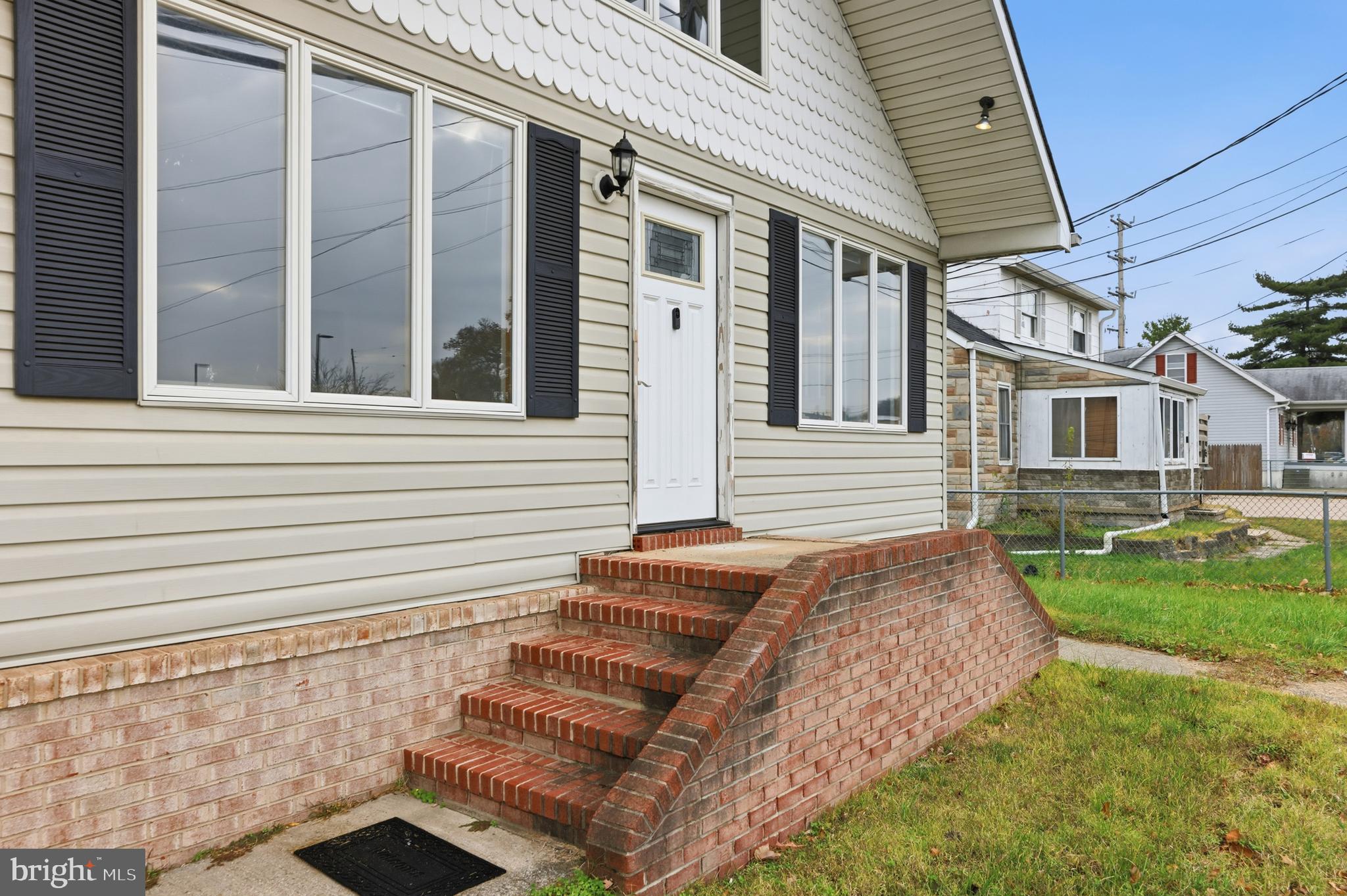 8477 FORT SMALLWOOD ROAD