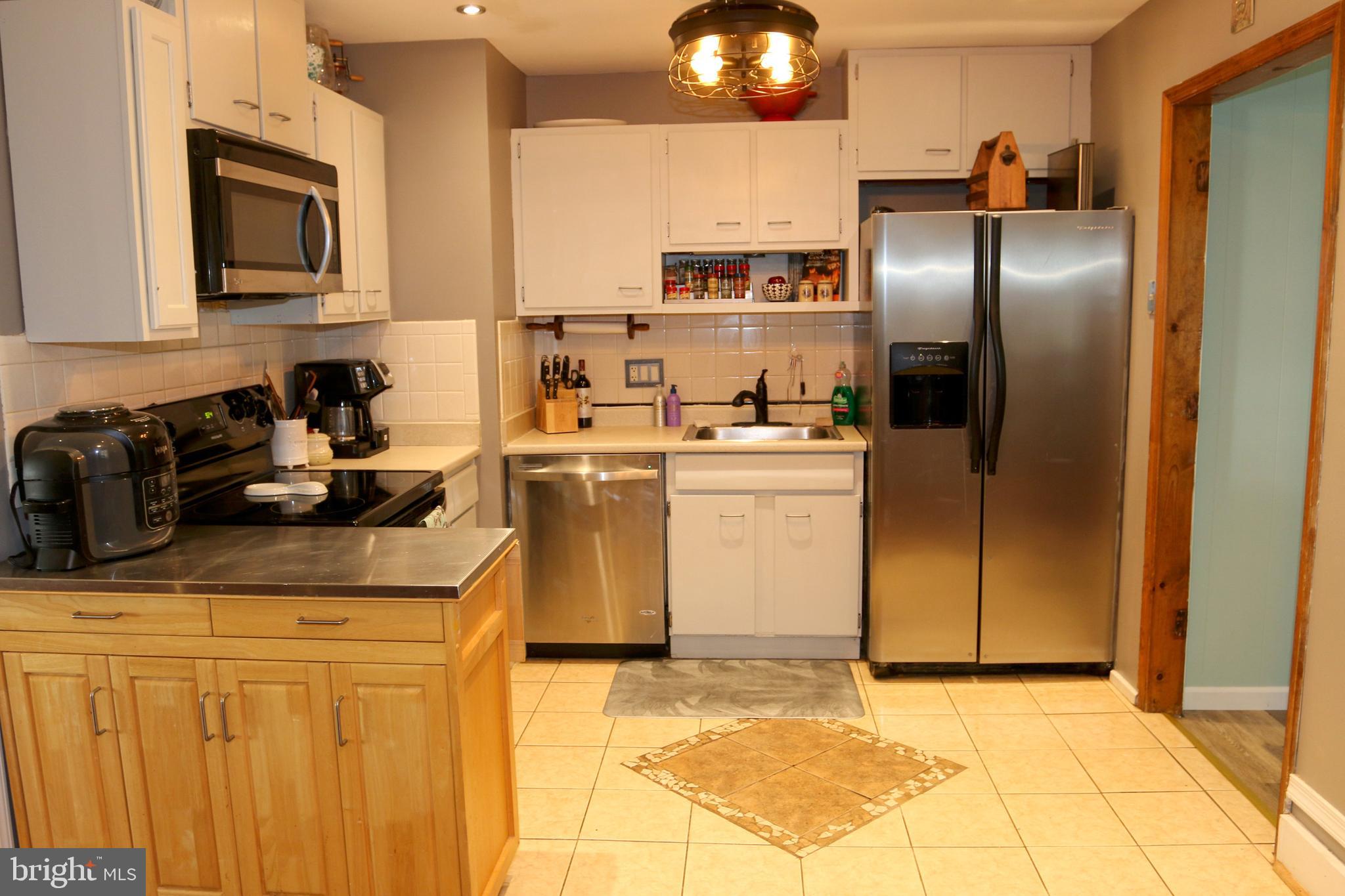 BROYHILLS ADDITION - Residential