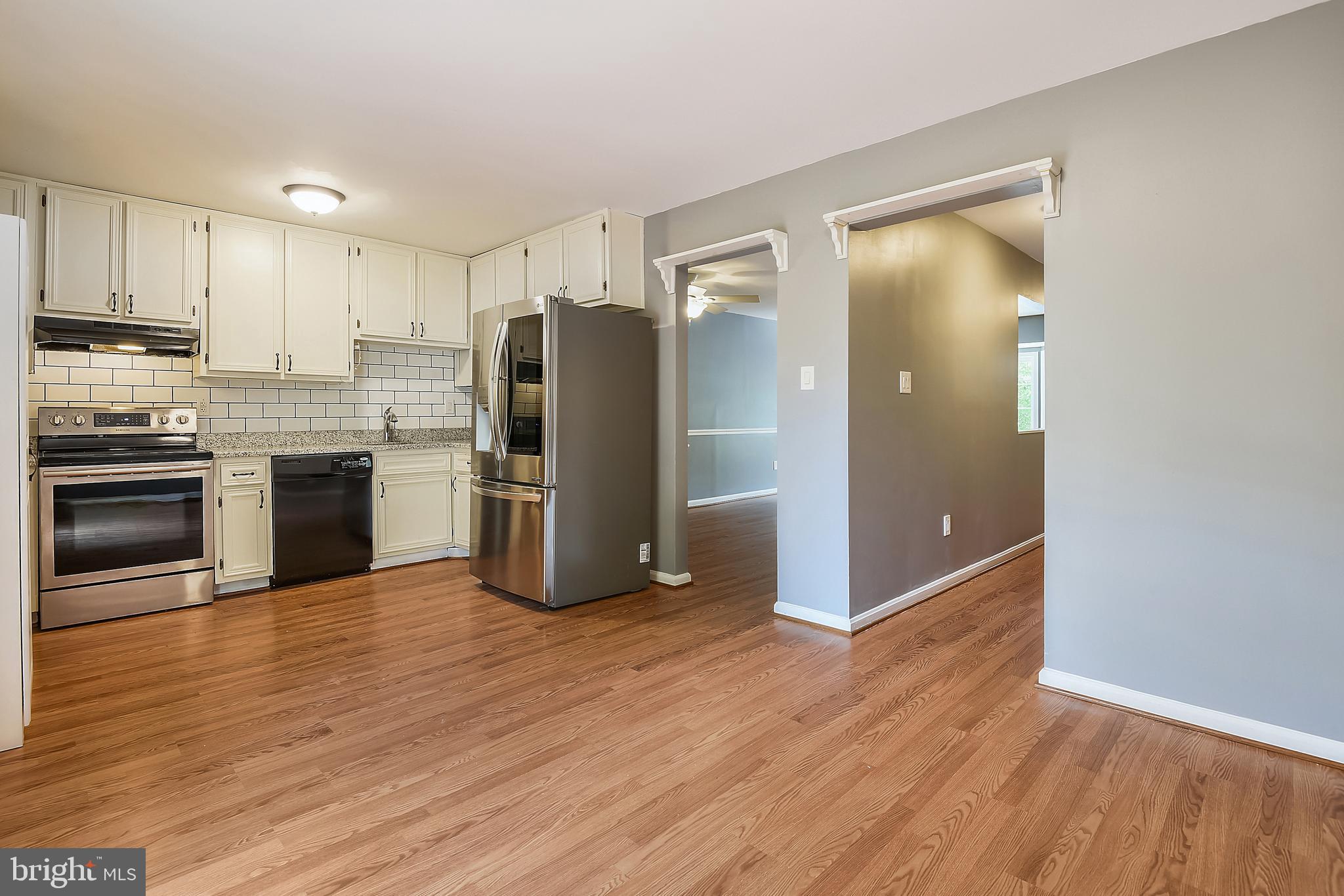 CROFTON MEWS CONDO - Residential Lease