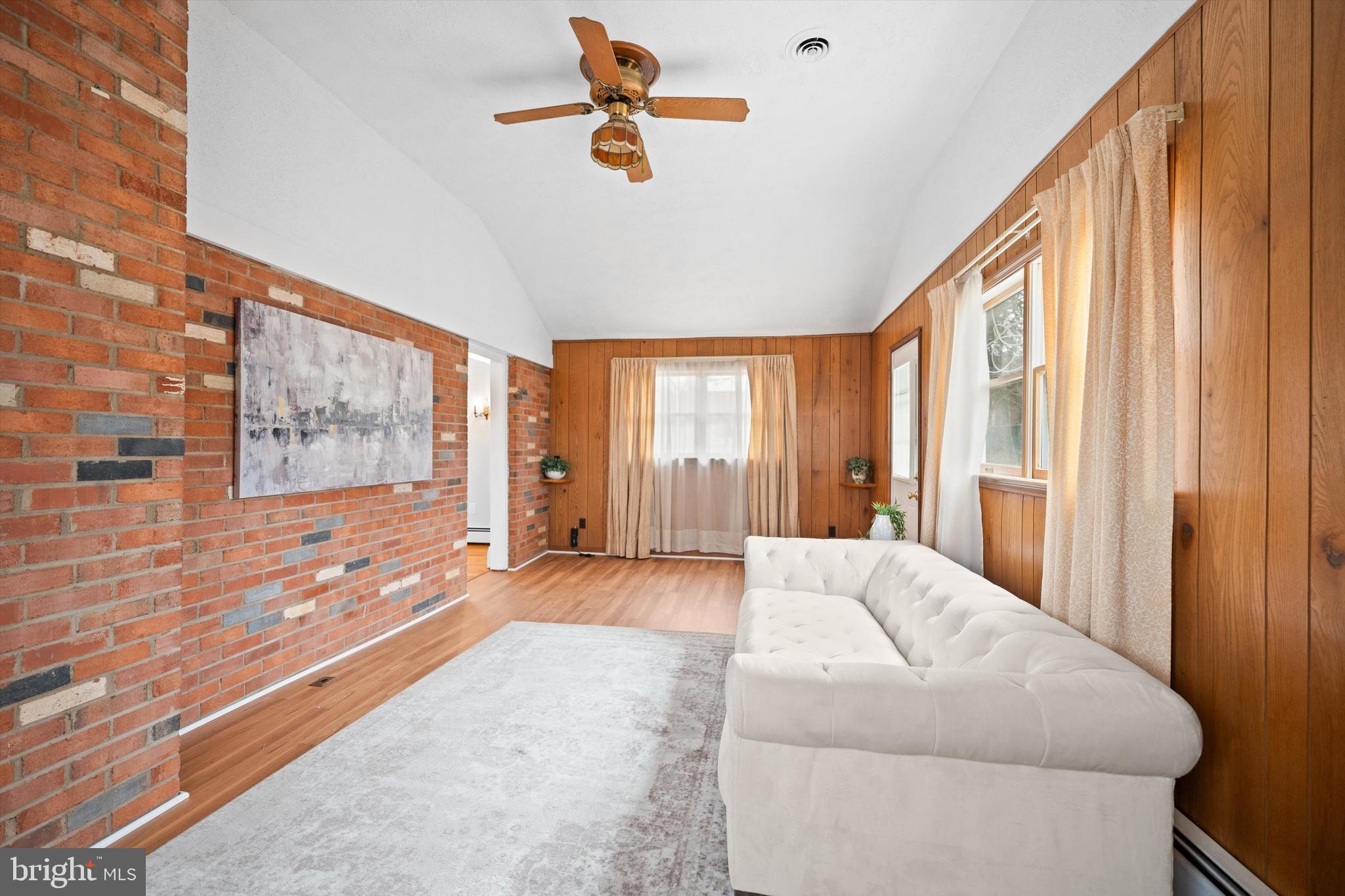 SUNNYBROOK ESTATES - Residential