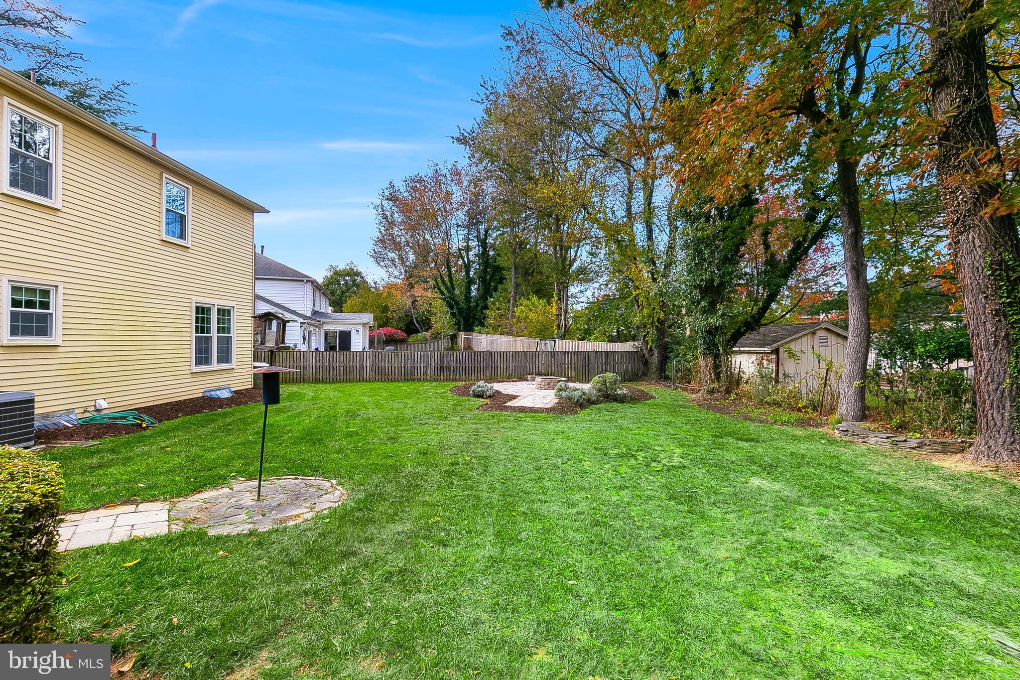 BRIARS ACRES - Residential