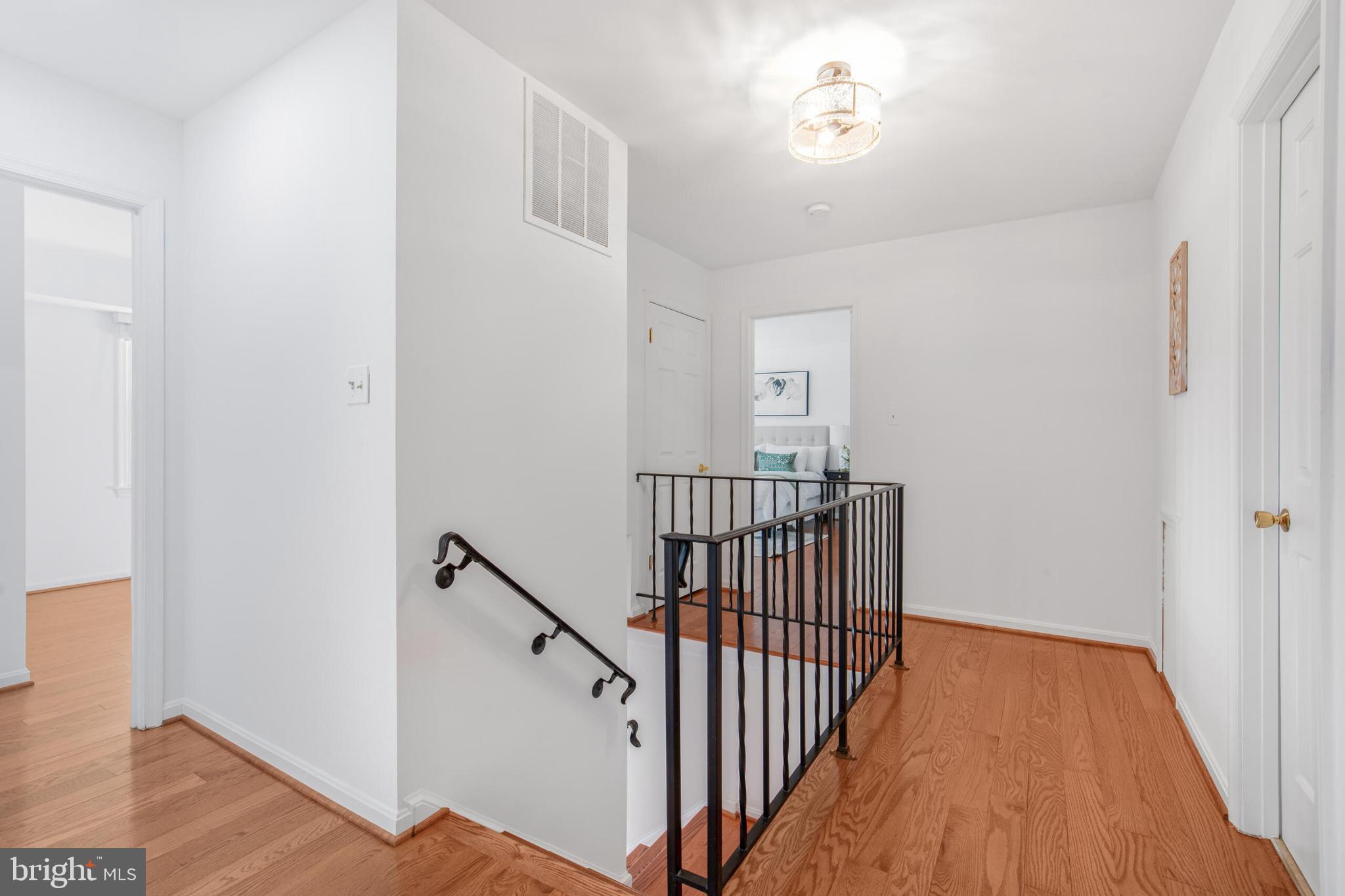 BRIARS ACRES - Residential