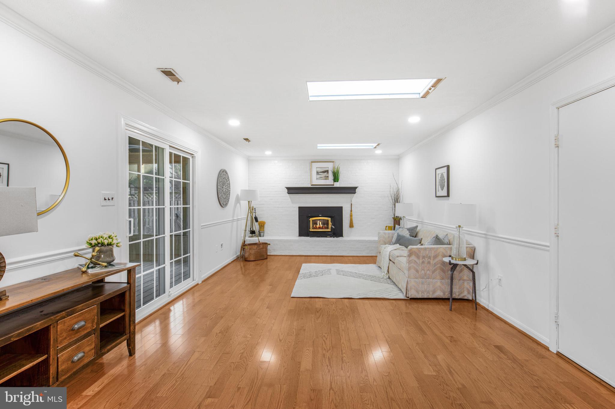 BRIARS ACRES - Residential