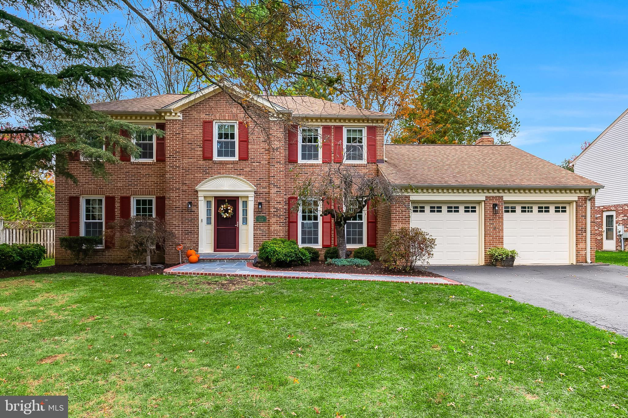 BRIARS ACRES - Residential