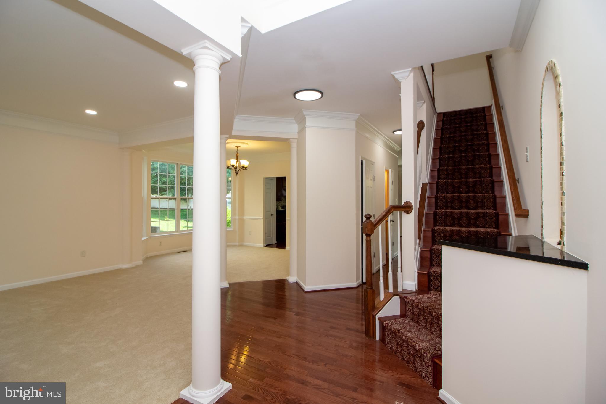 DUNLOGGIN - Residential Lease