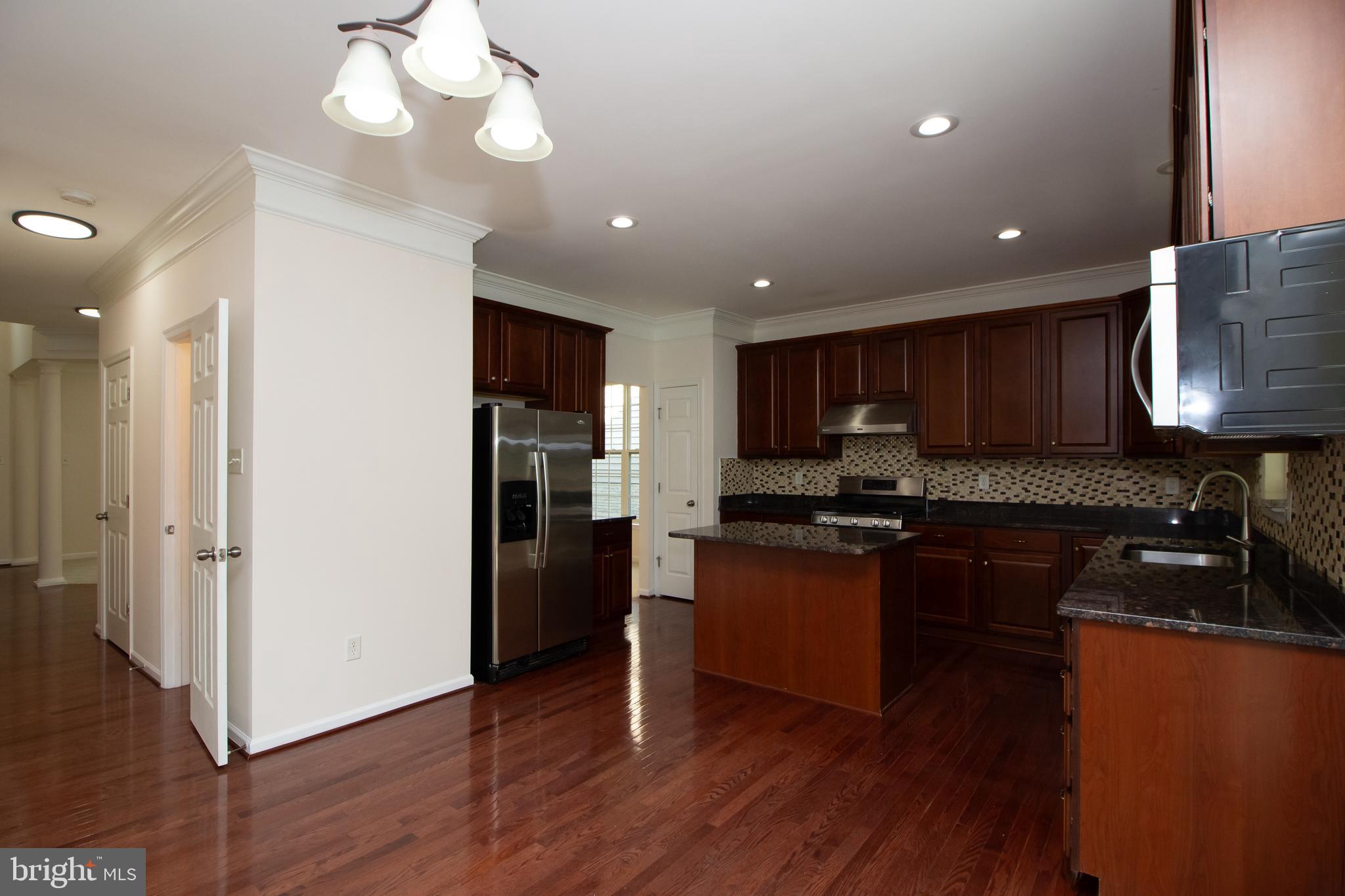 DUNLOGGIN - Residential Lease