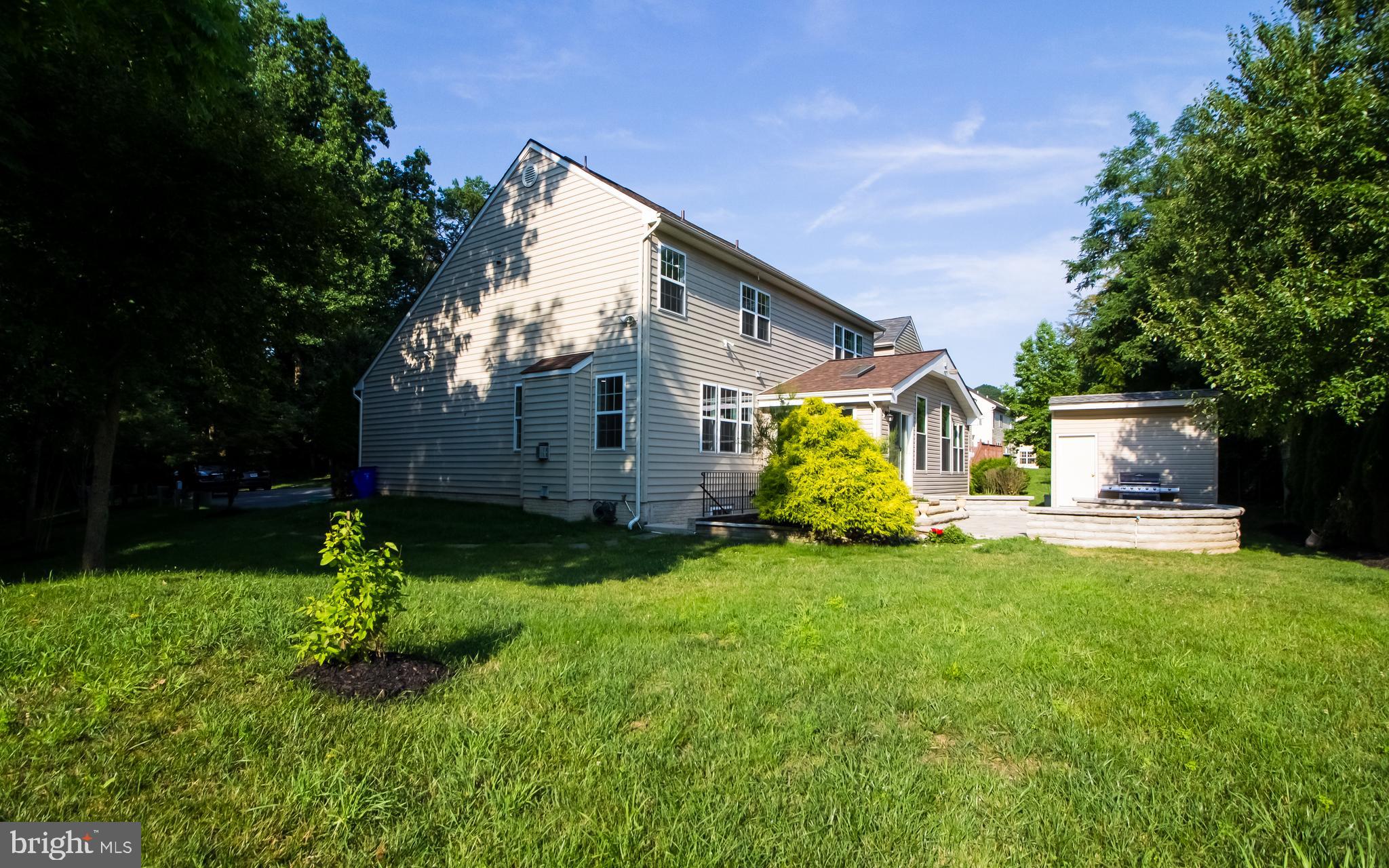 DUNLOGGIN - Residential Lease