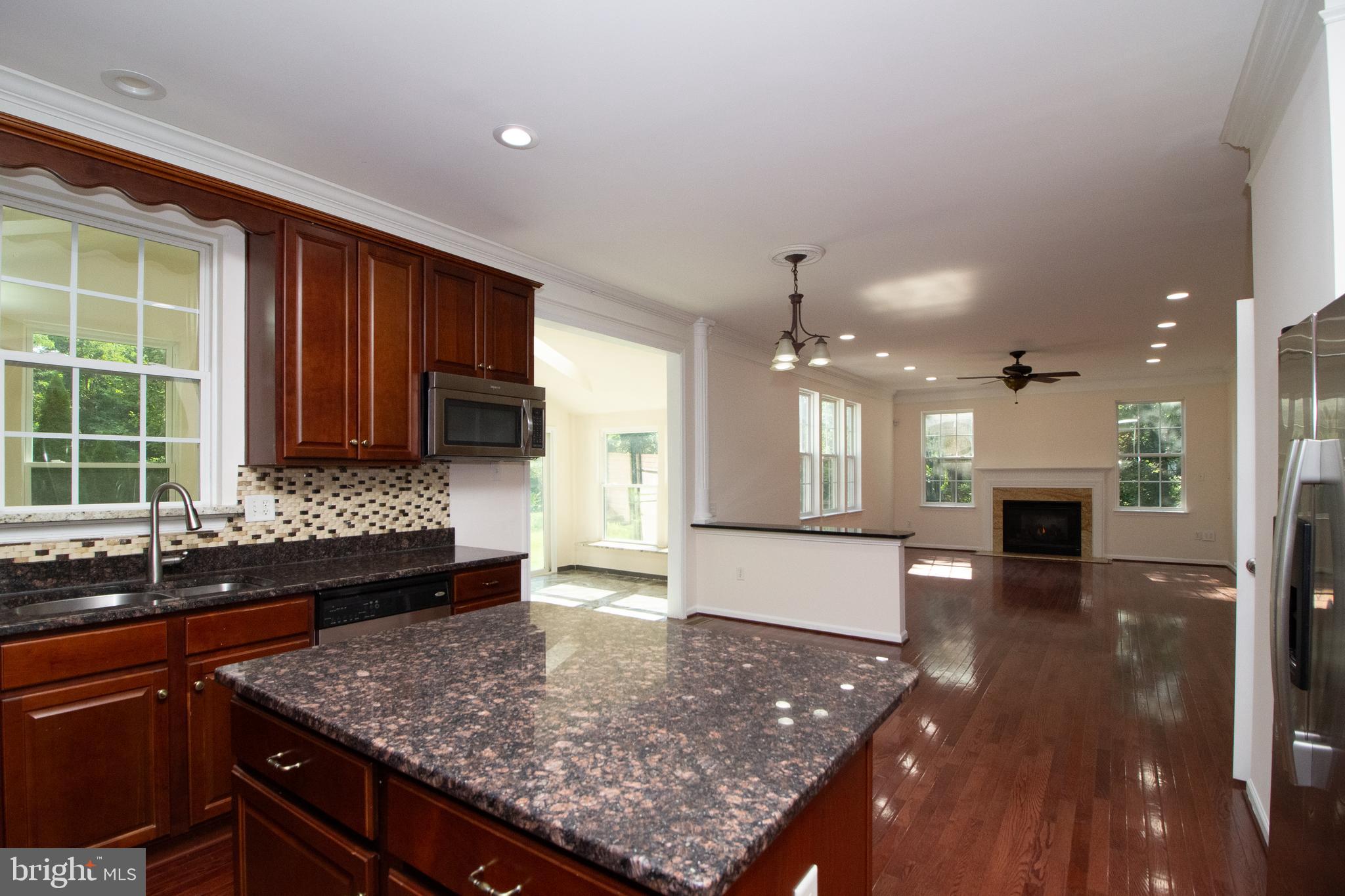 DUNLOGGIN - Residential Lease