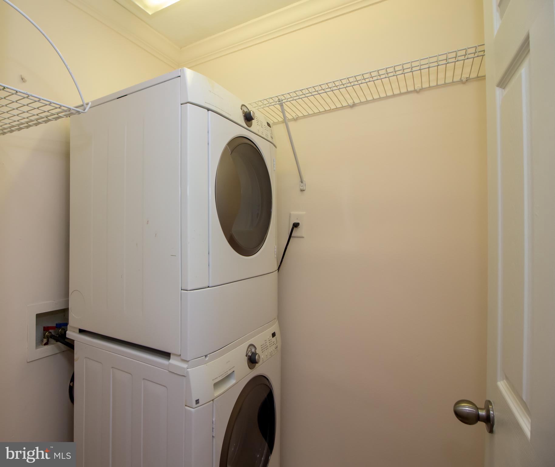 DUNLOGGIN - Residential Lease