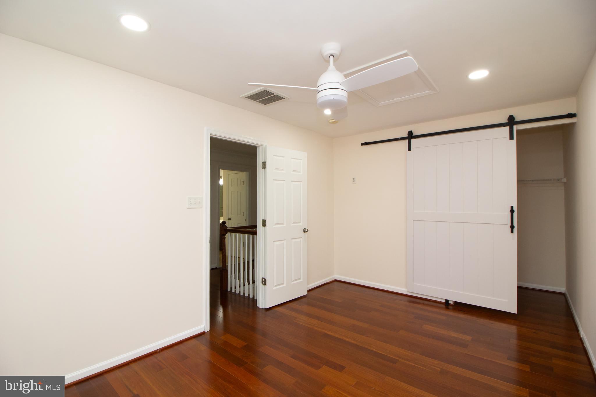 DUNLOGGIN - Residential Lease