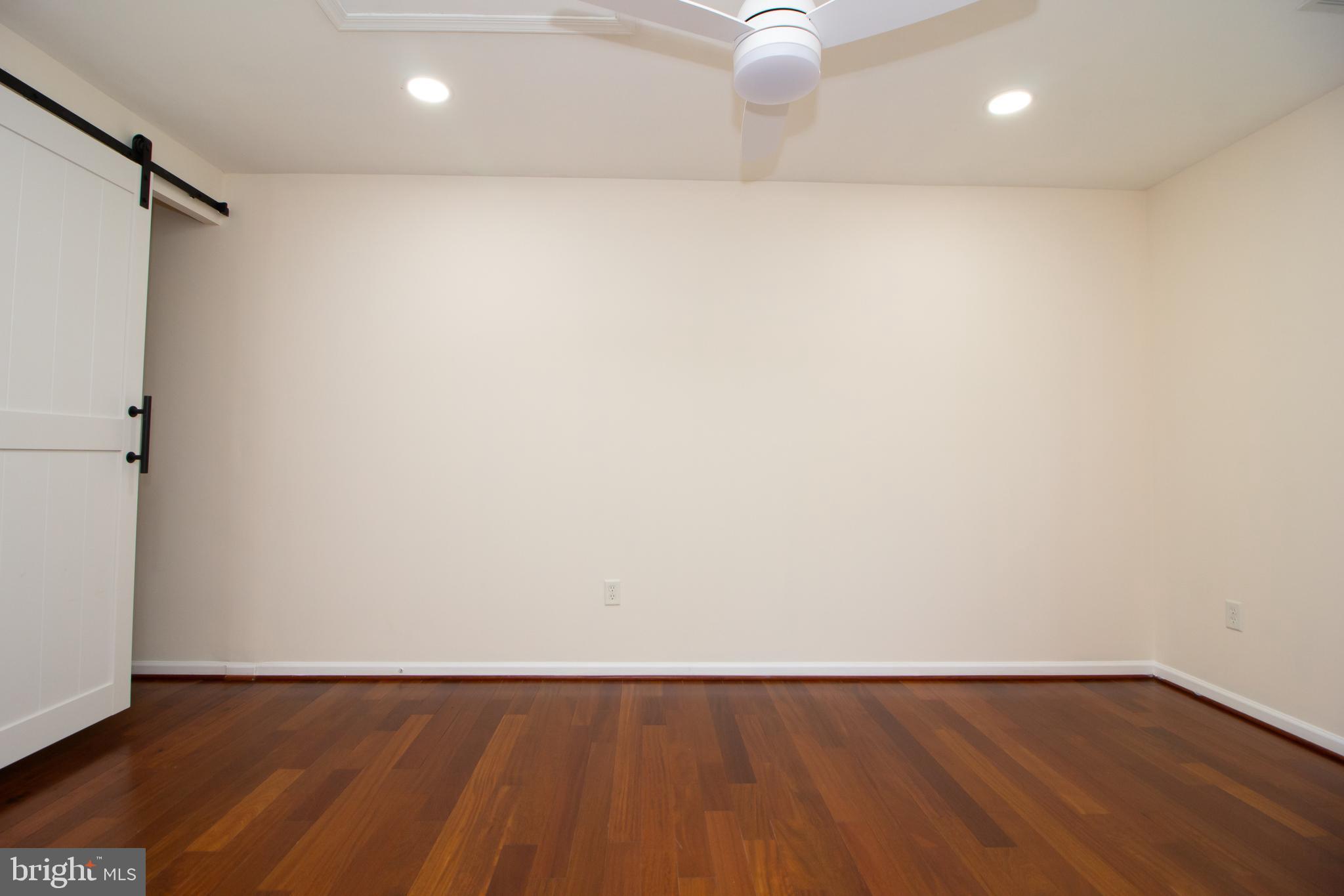 DUNLOGGIN - Residential Lease