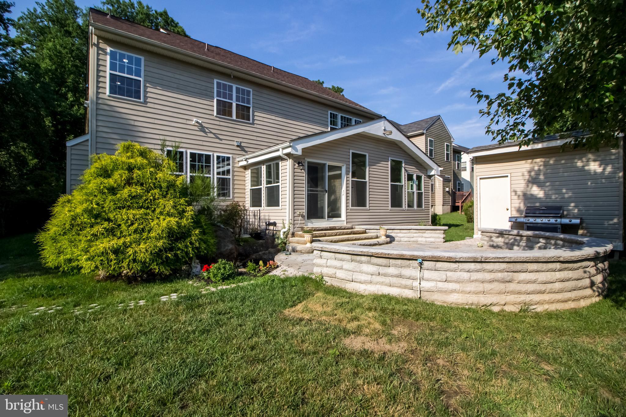 DUNLOGGIN - Residential Lease