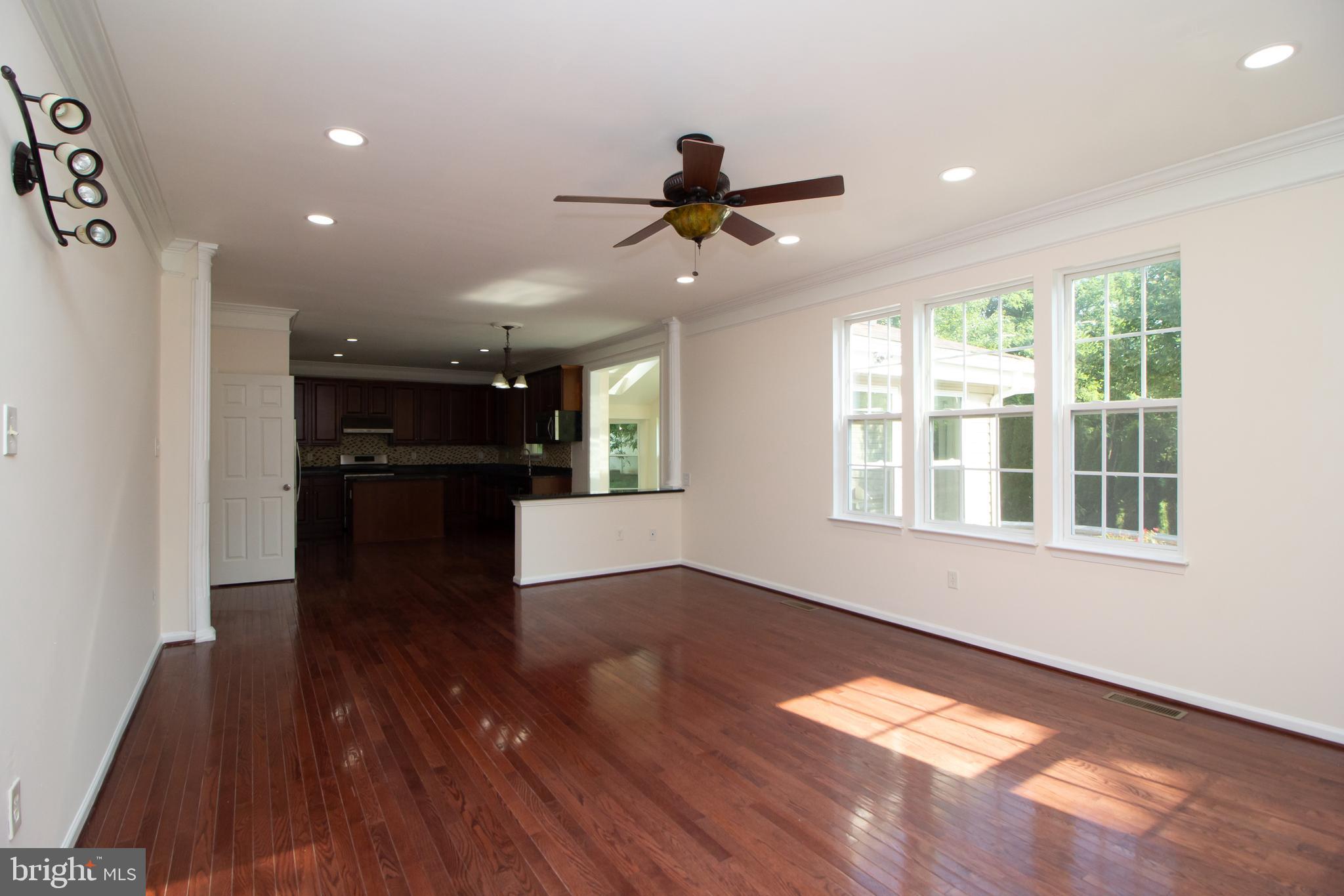 DUNLOGGIN - Residential Lease