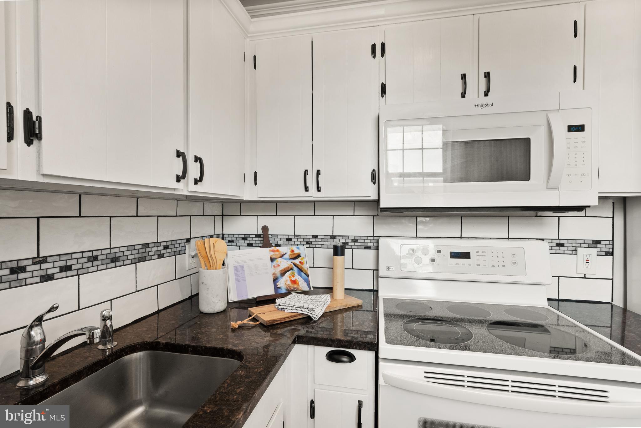 FAIRLINGTON VILLAGES - Residential