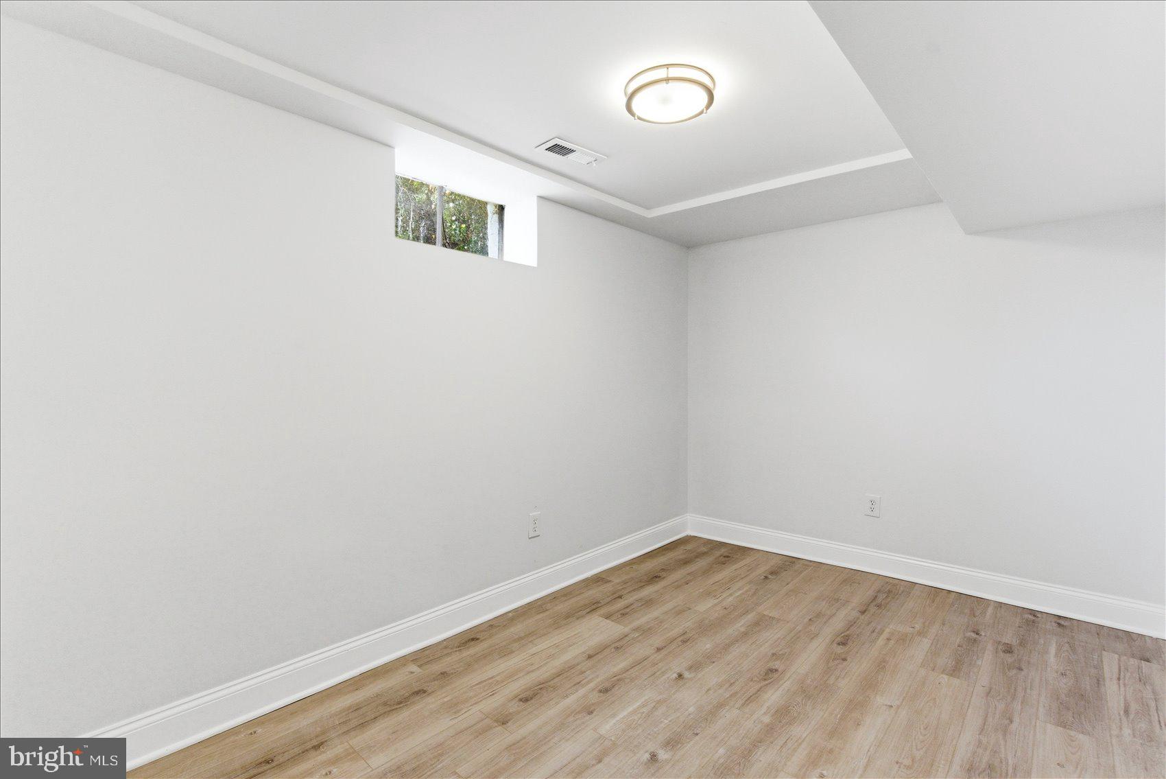 UPLANDS - Residential