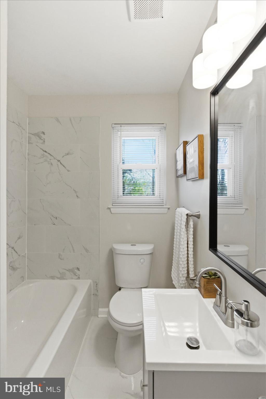 UPLANDS - Residential