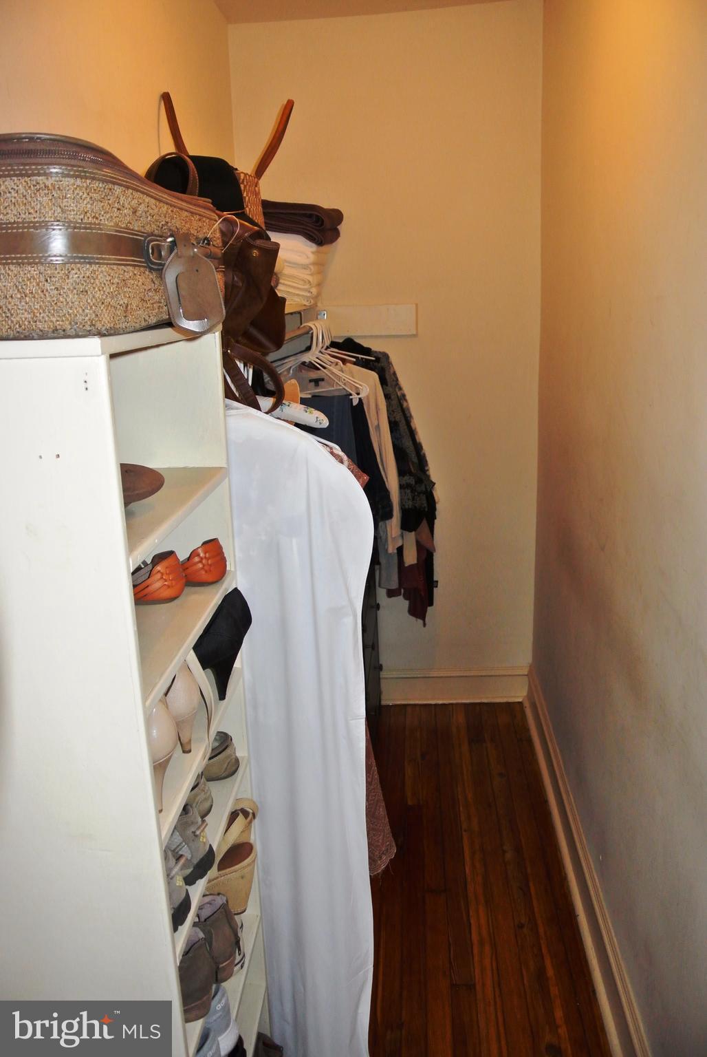 CHARLES VILLAGE - Residential