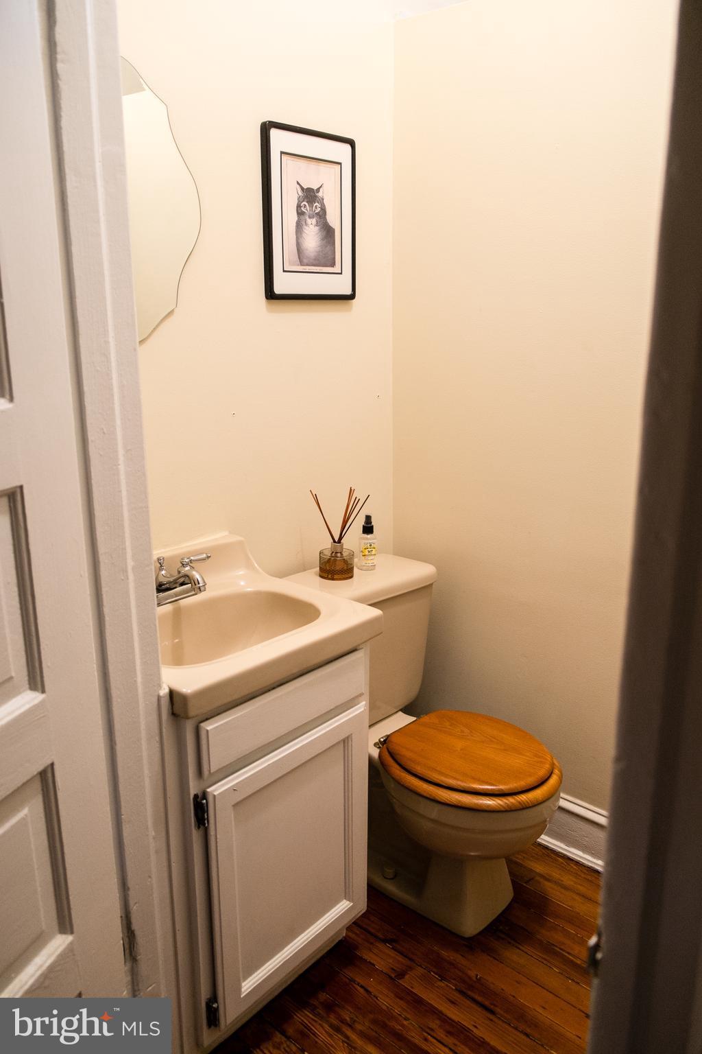 CHARLES VILLAGE - Residential