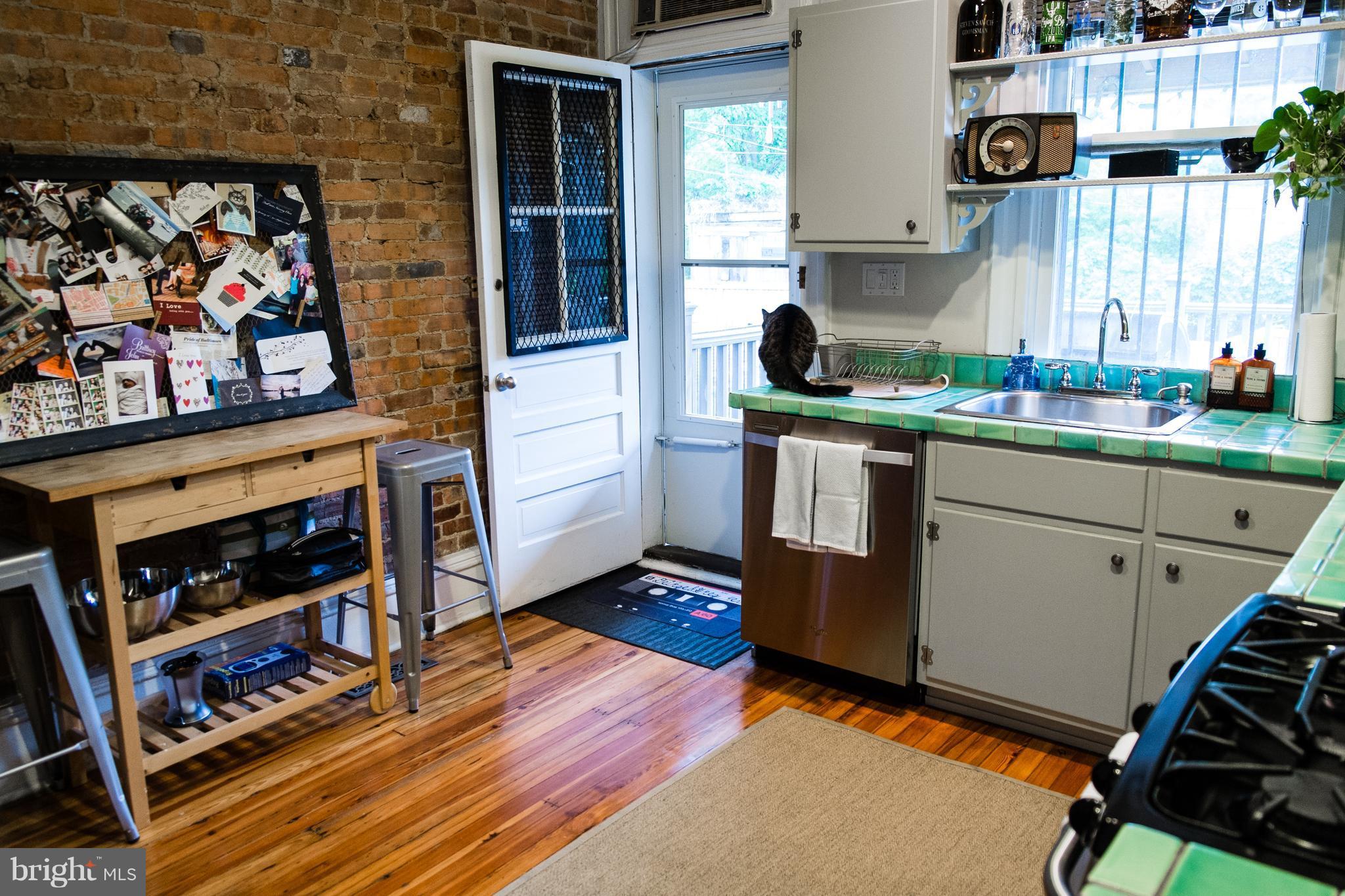 CHARLES VILLAGE - Residential