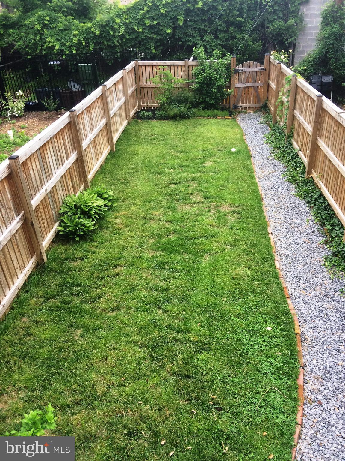 CHARLES VILLAGE - Residential