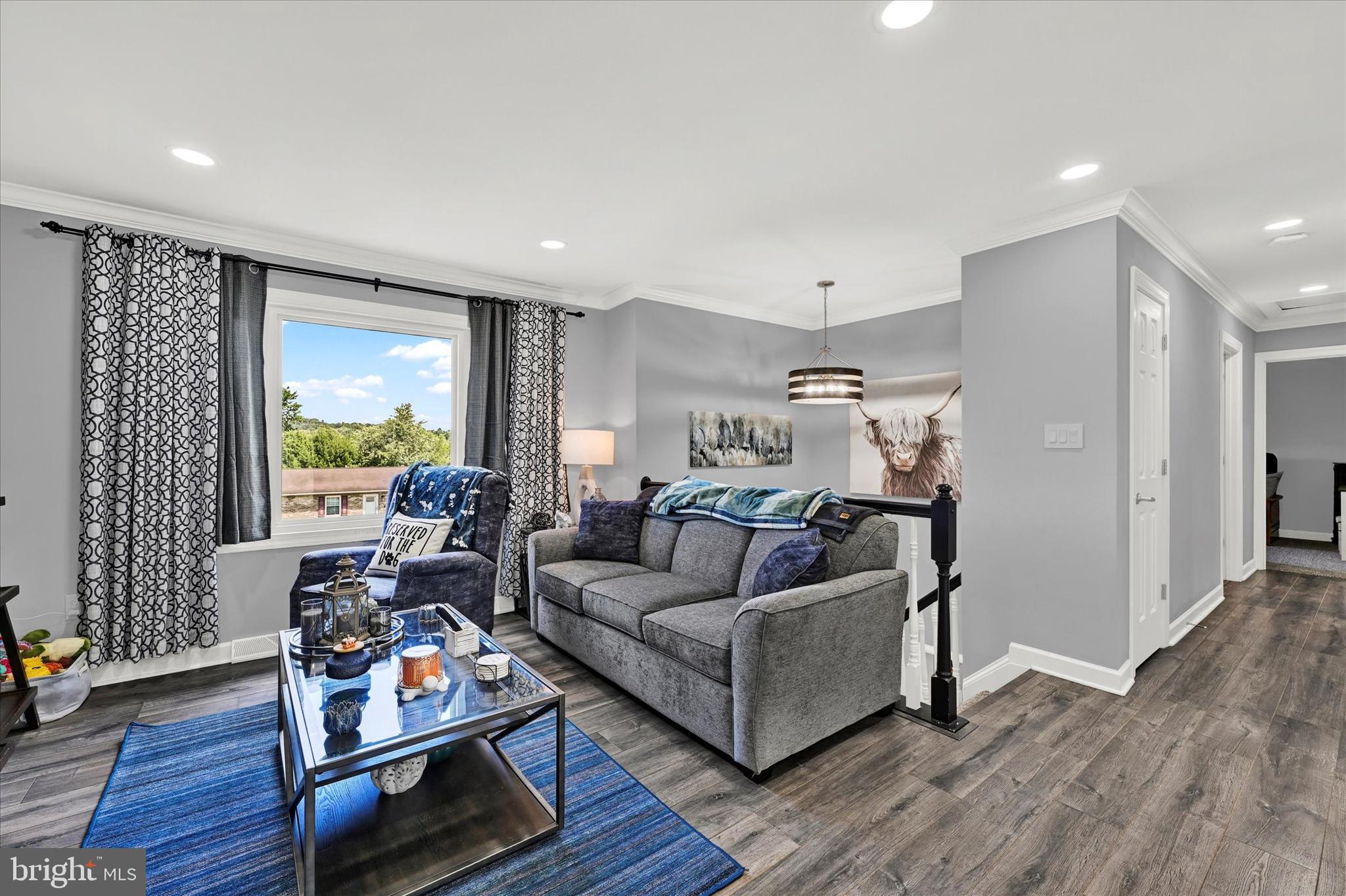 WHISPERING VALLEY - Residential