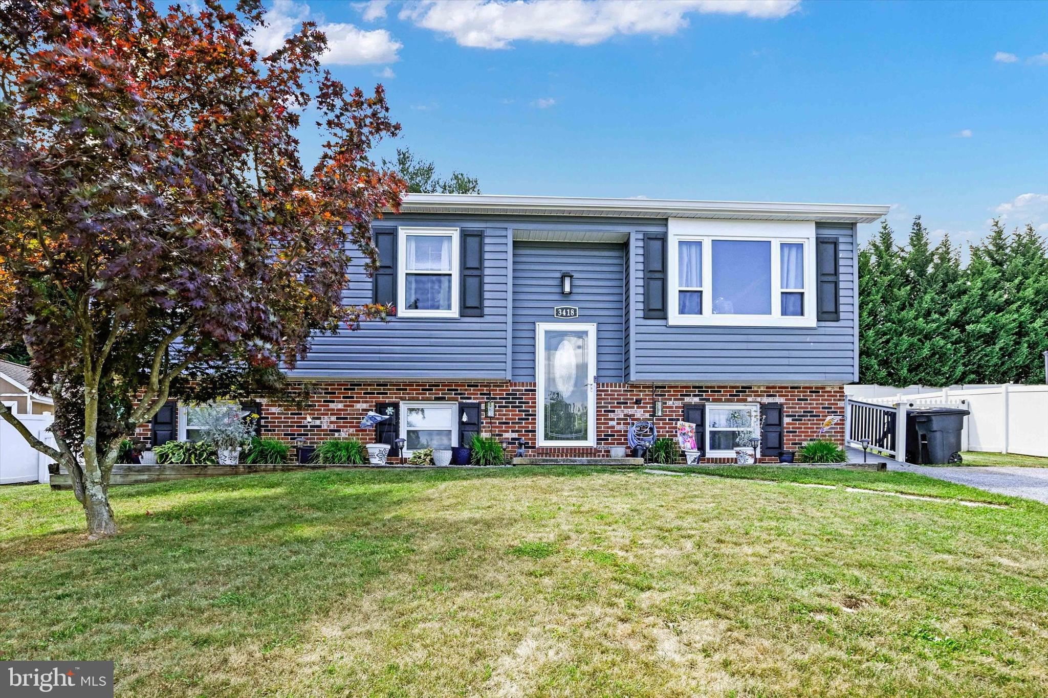 WHISPERING VALLEY - Residential