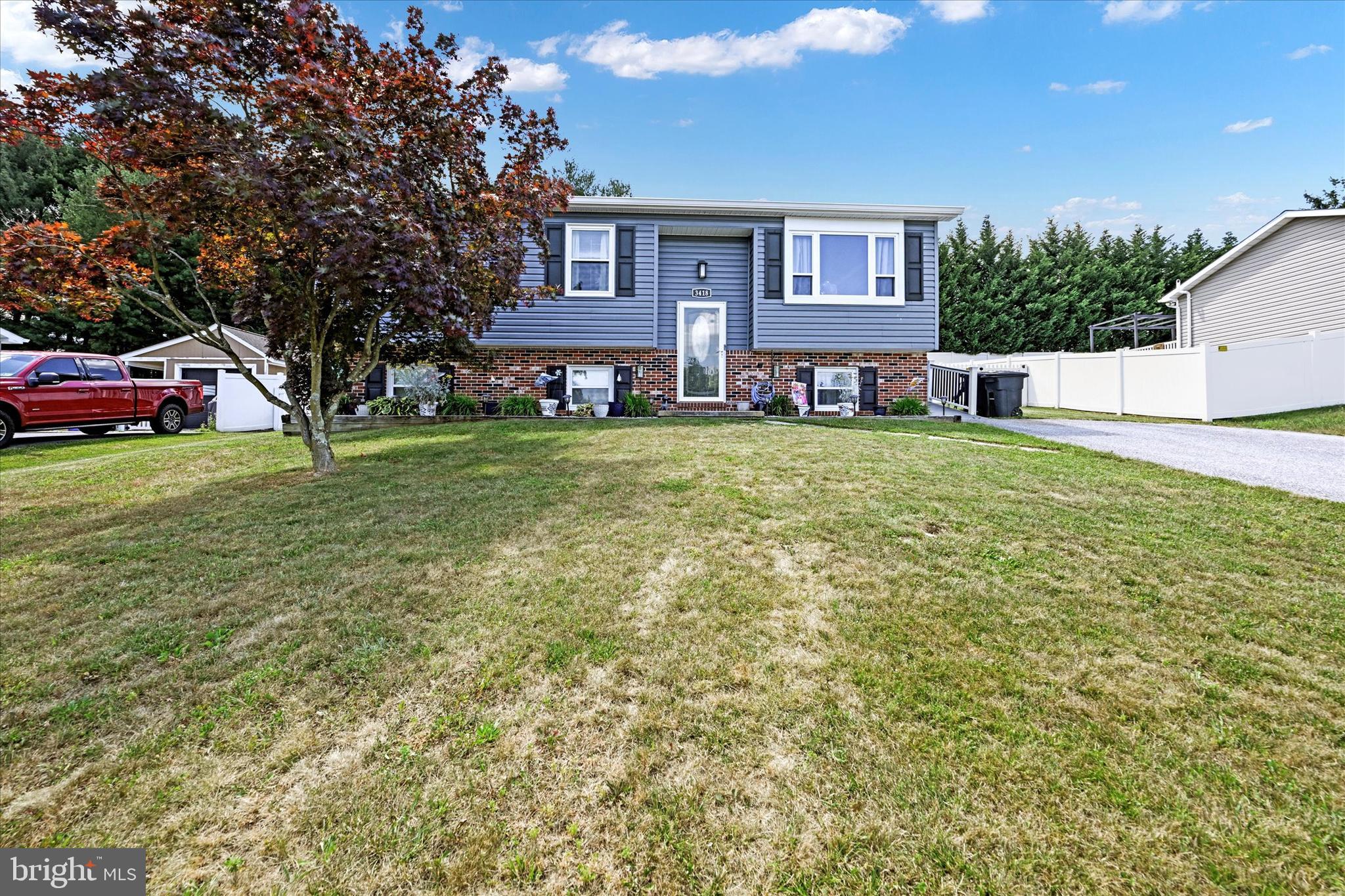 WHISPERING VALLEY - Residential