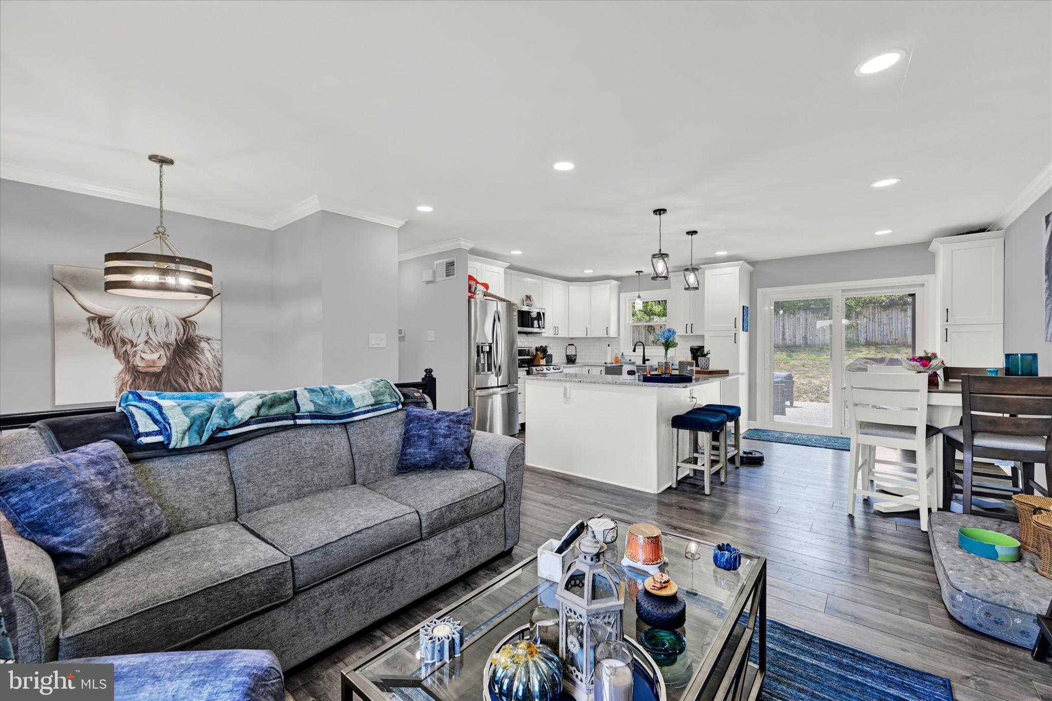 WHISPERING VALLEY - Residential