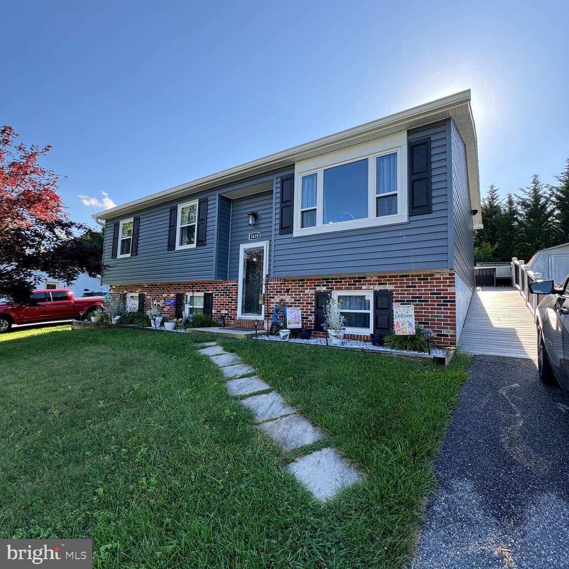 WHISPERING VALLEY - Residential