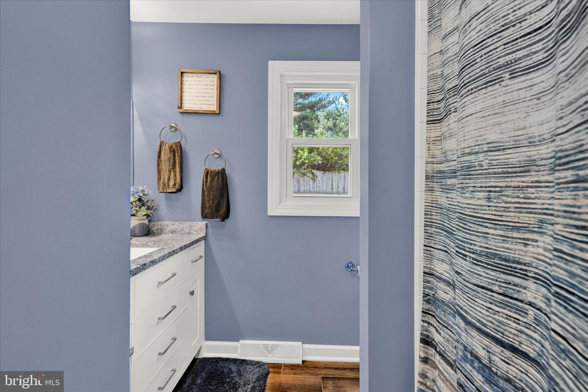 WHISPERING VALLEY - Residential