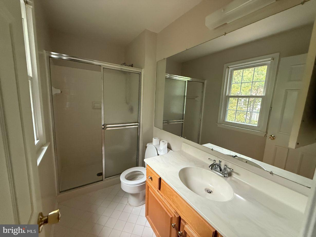 FRANKLIN FARM - Residential Lease