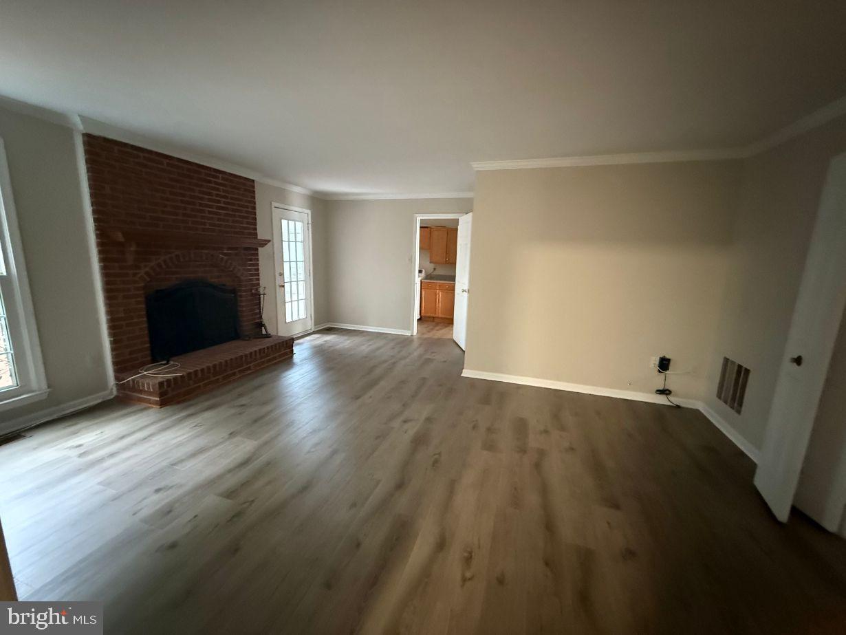 FRANKLIN FARM - Residential Lease