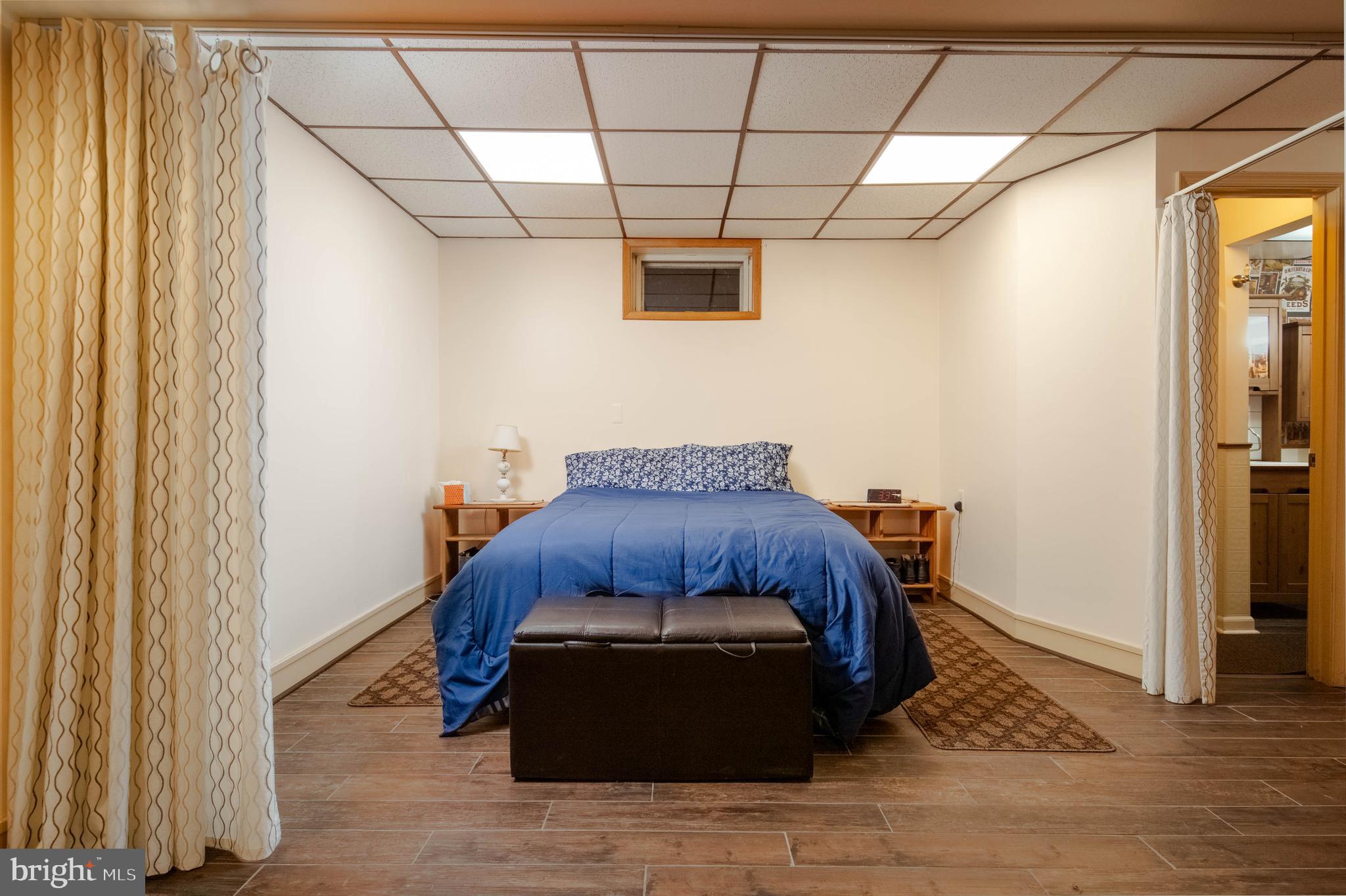 CAMELOT - Residential