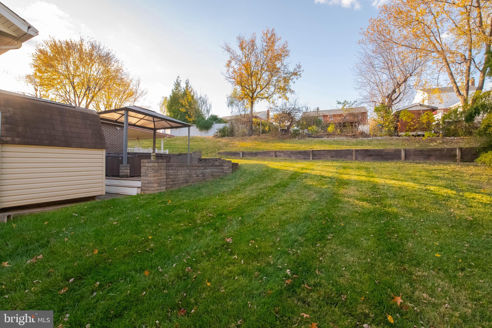 CAMELOT - Residential