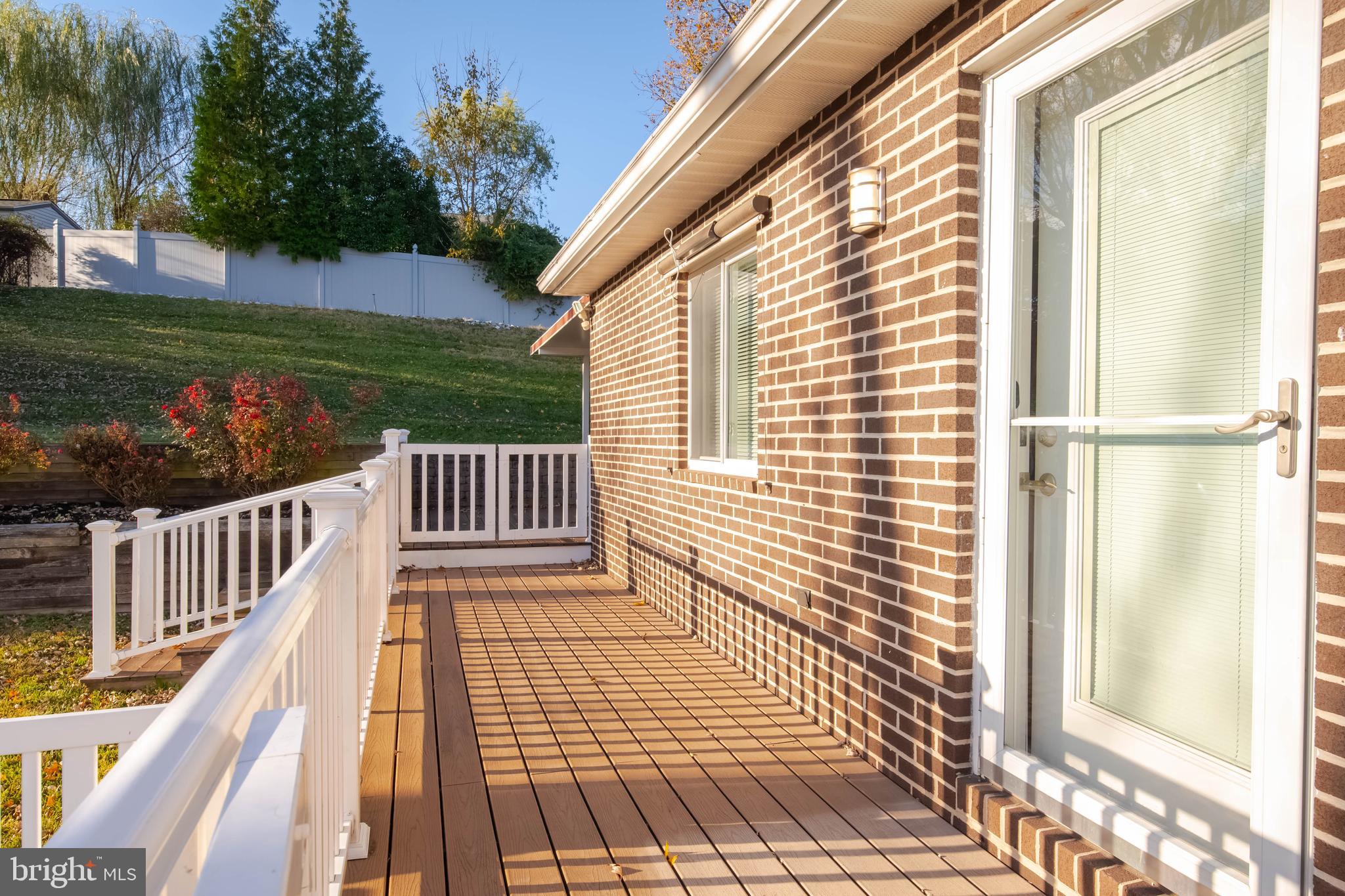 CAMELOT - Residential