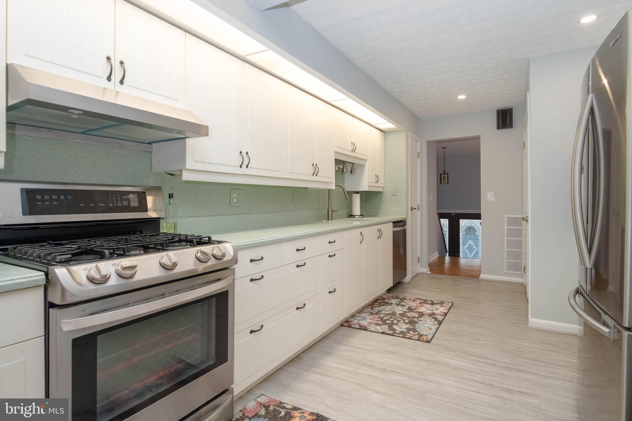 CAMELOT - Residential