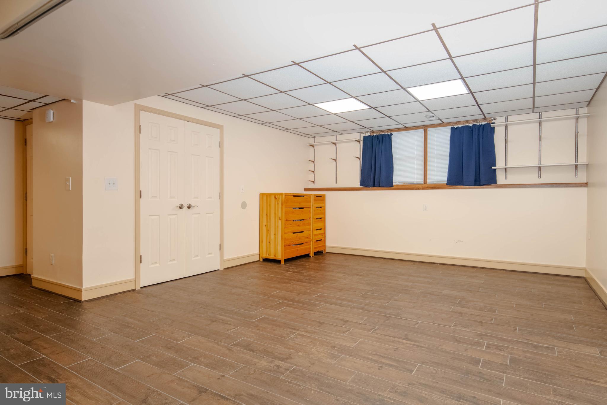 CAMELOT - Residential