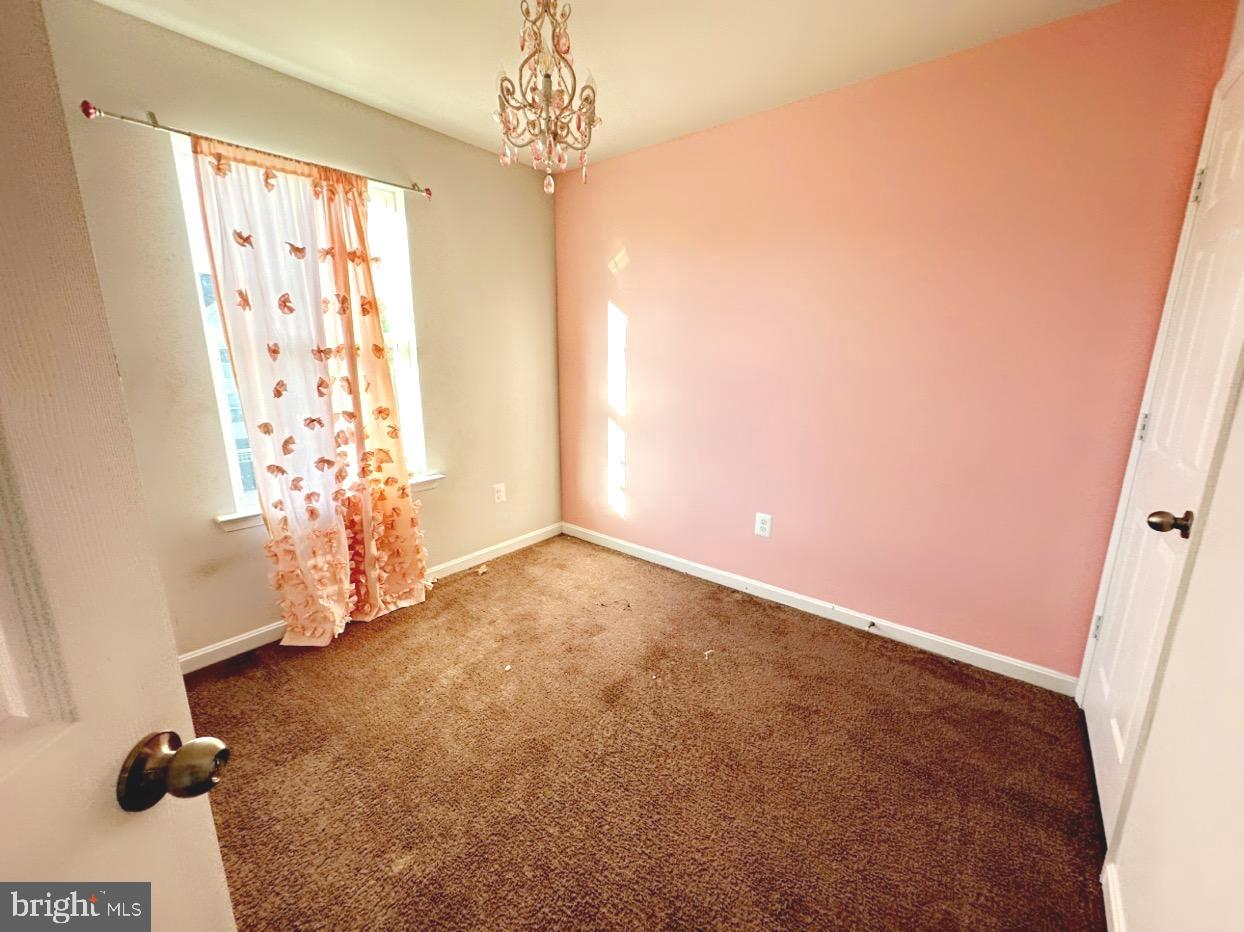 MEADE'S CROSSING - Residential