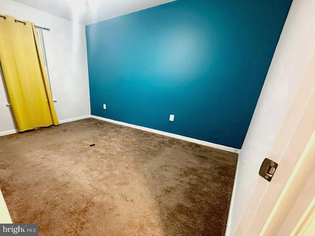 MEADE'S CROSSING - Residential