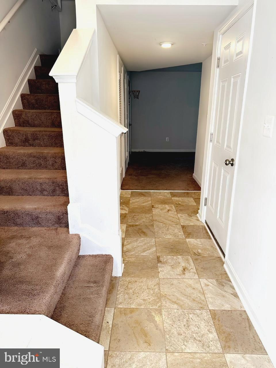 MEADE'S CROSSING - Residential