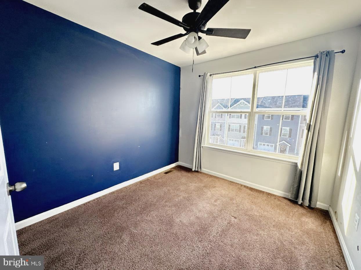 MEADE'S CROSSING - Residential