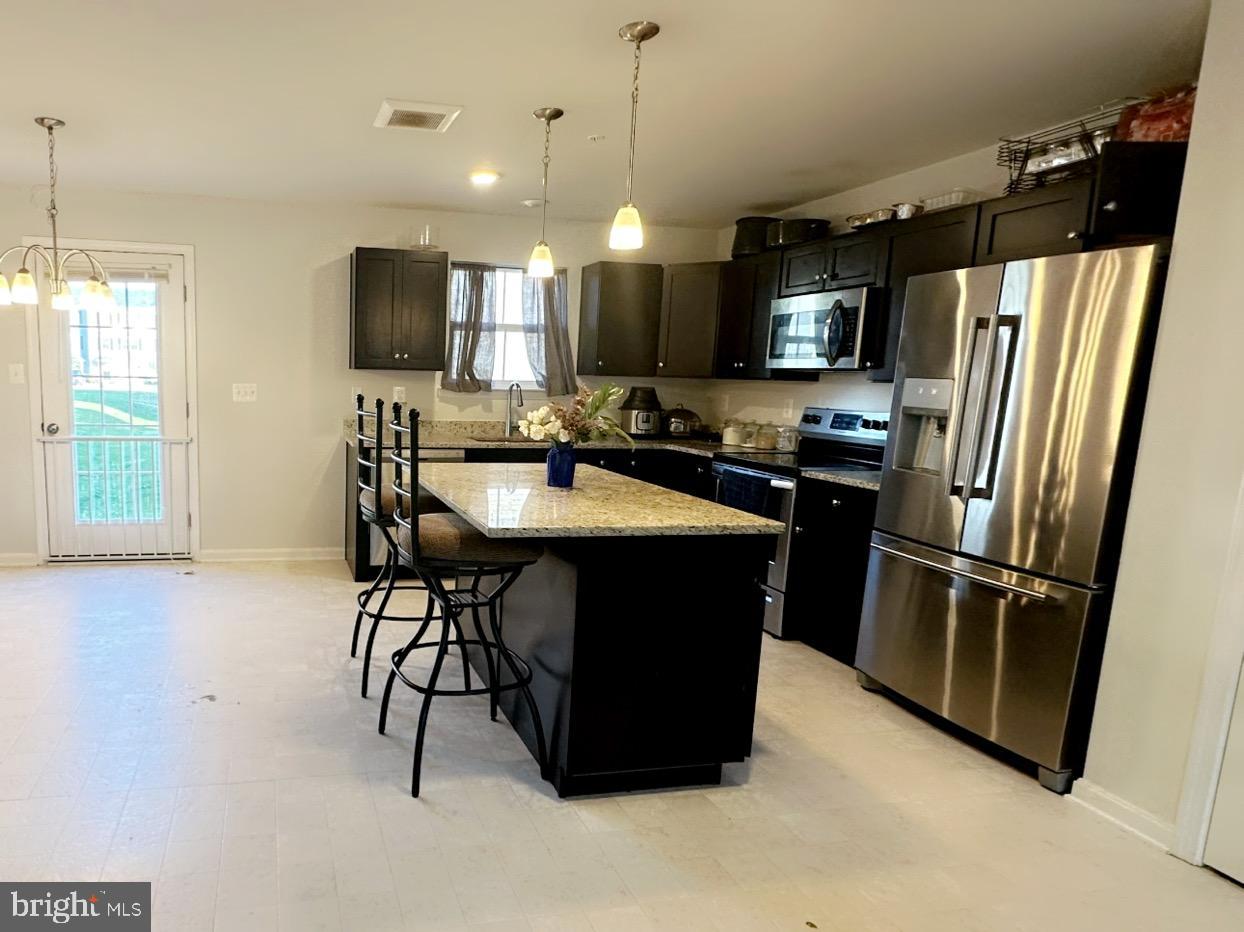 MEADE'S CROSSING - Residential