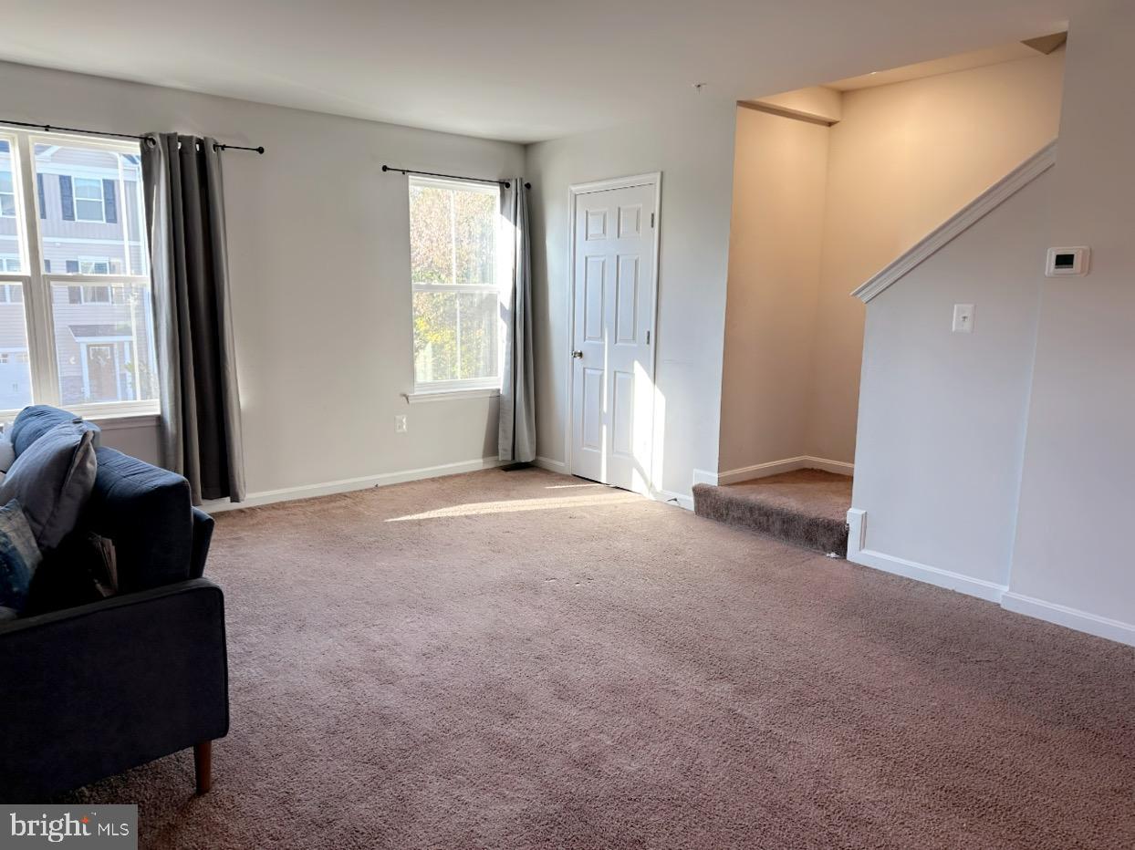 MEADE'S CROSSING - Residential