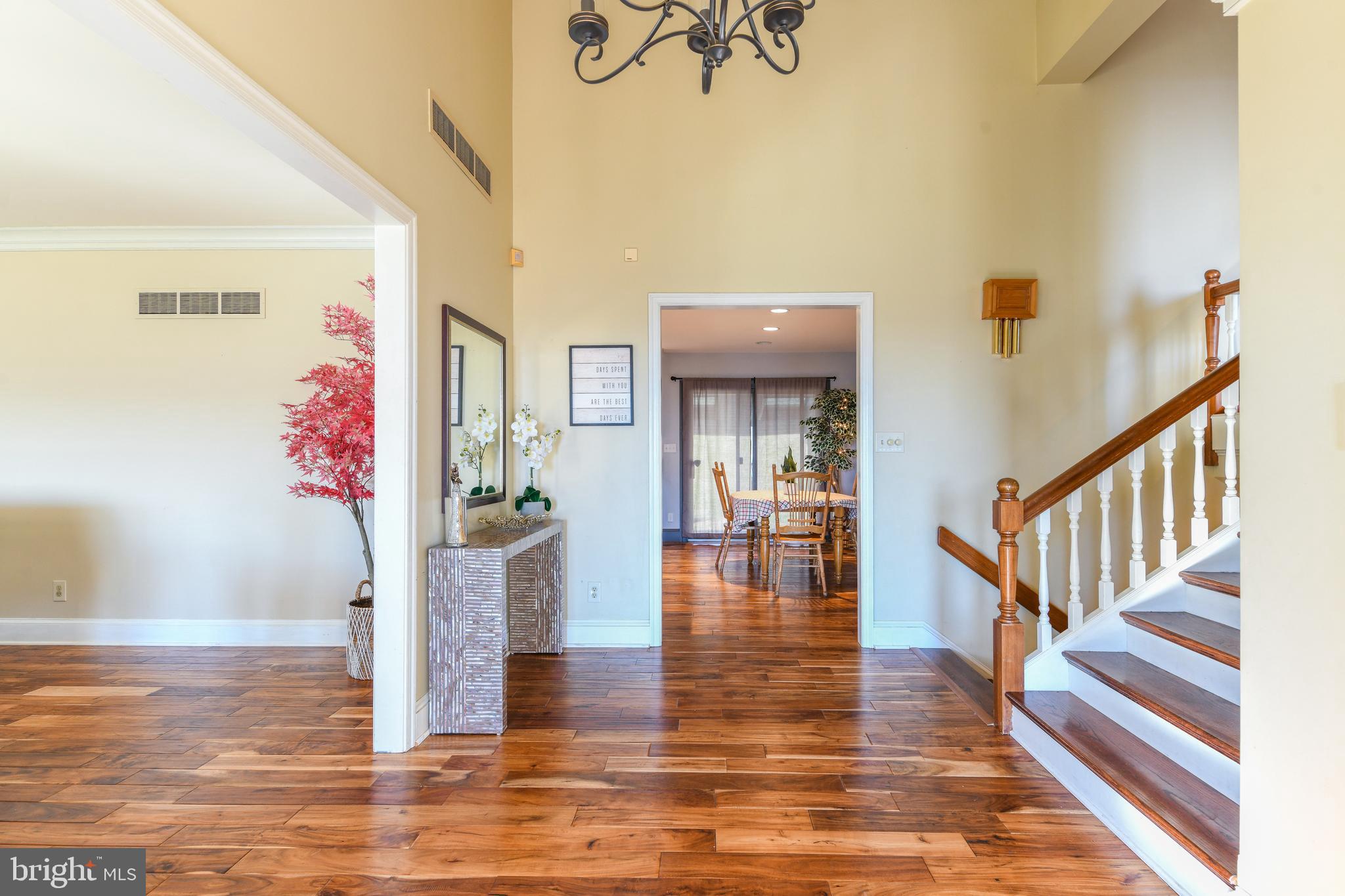 1496 ORCHARD LANE
