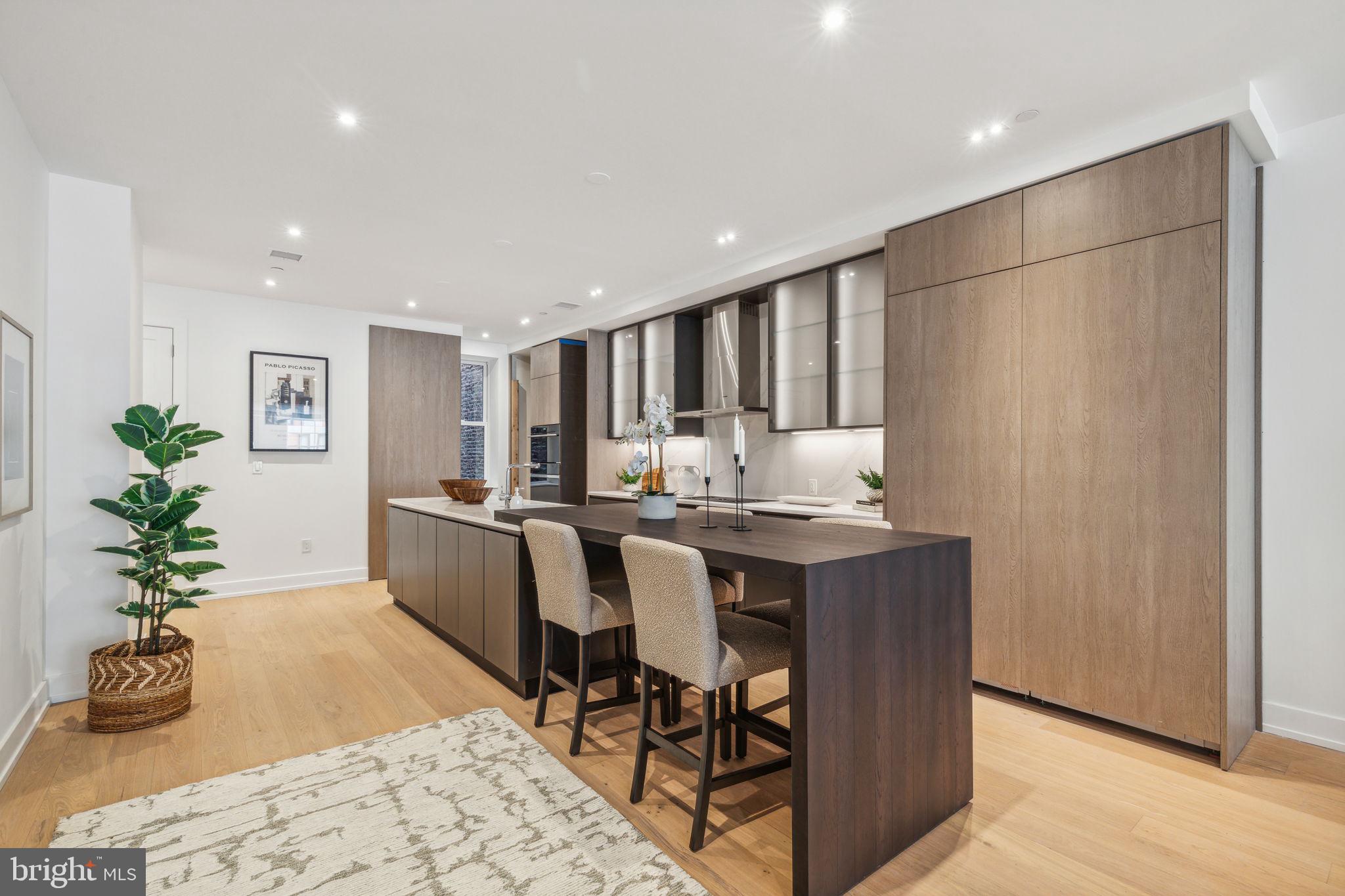 OLD CITY - Residential