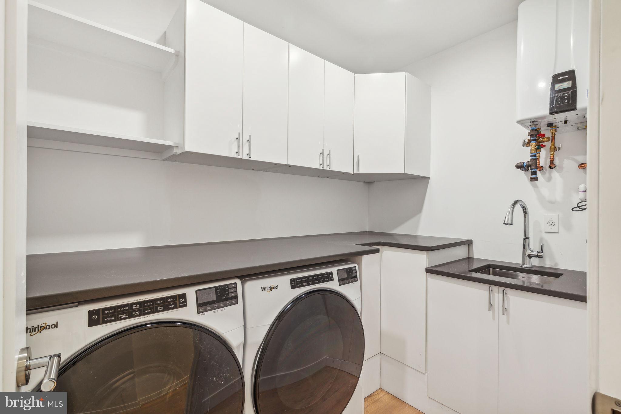 OLD CITY - Residential