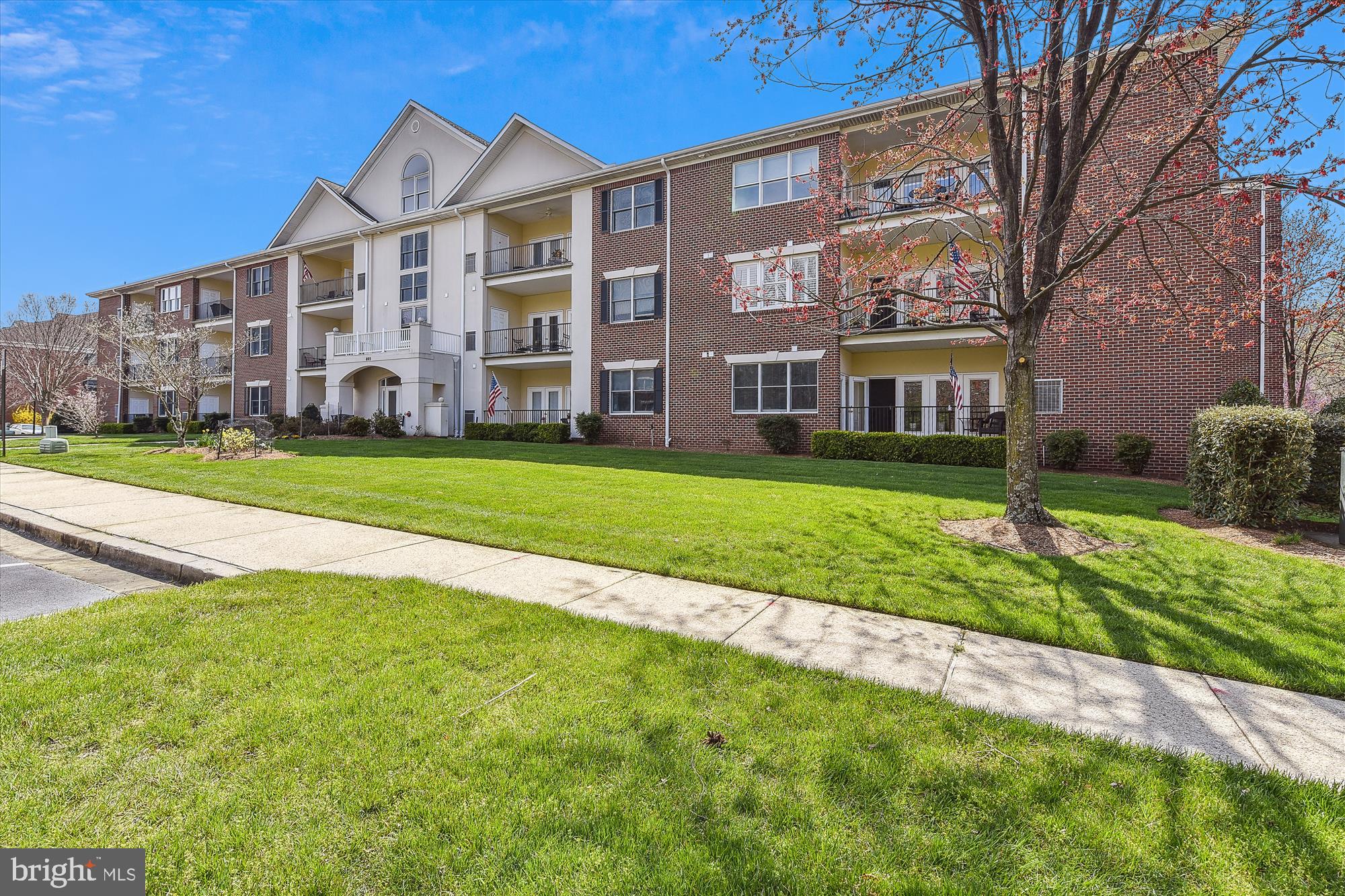 HERITAGE HARBOUR - Residential